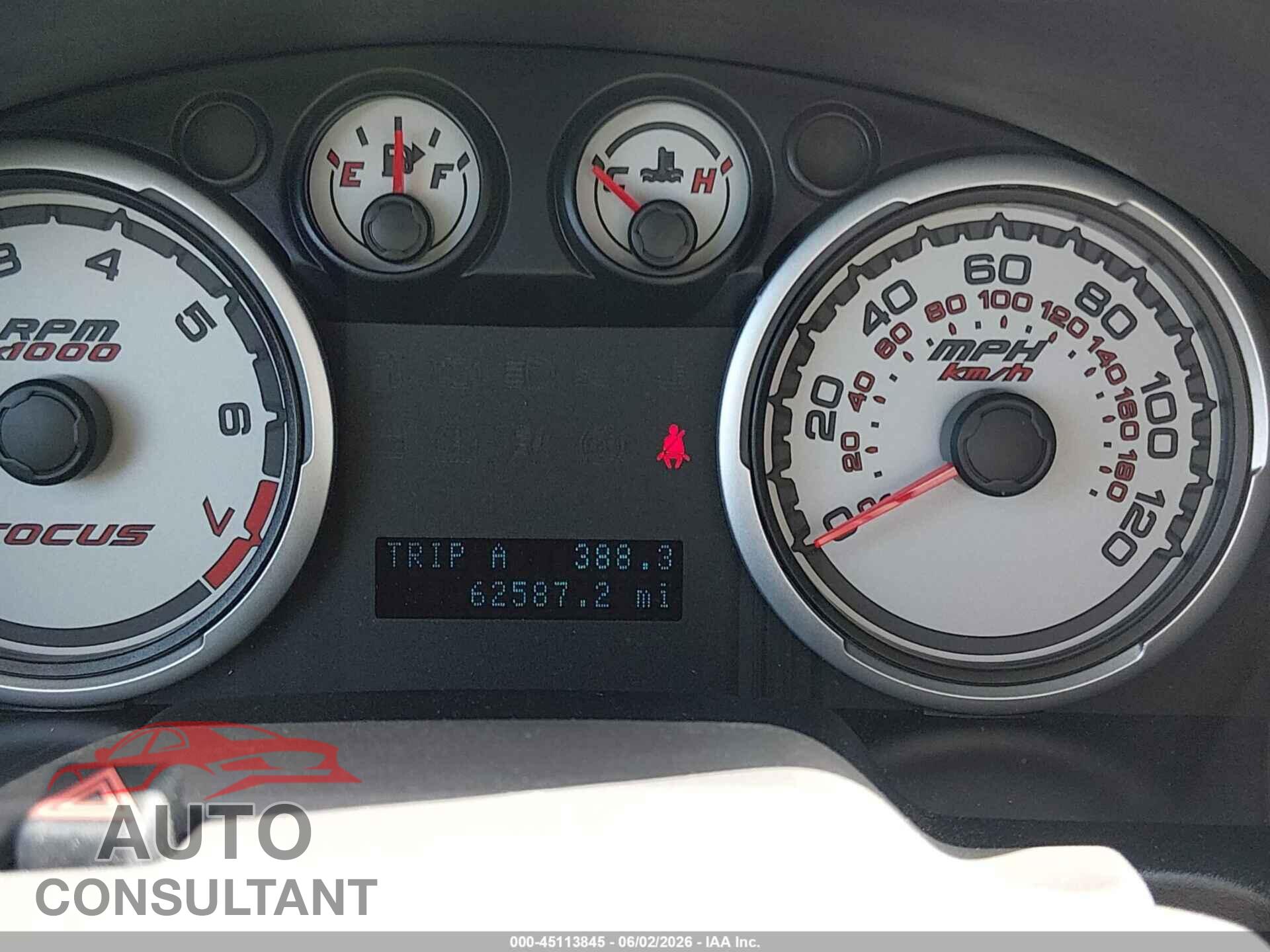 FORD FOCUS 2011 - 1FAHP3FN5BW159220