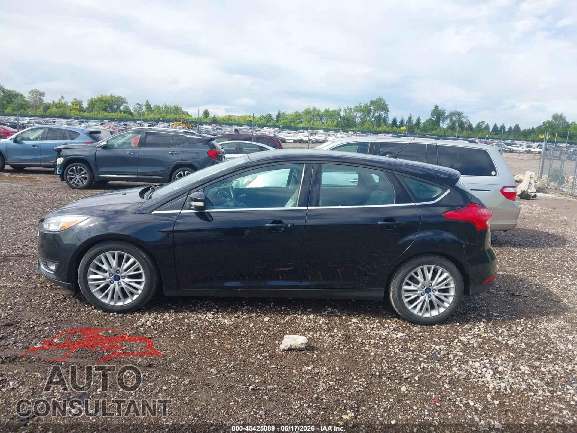 FORD FOCUS 2016 - 1FADP3N29GL298846