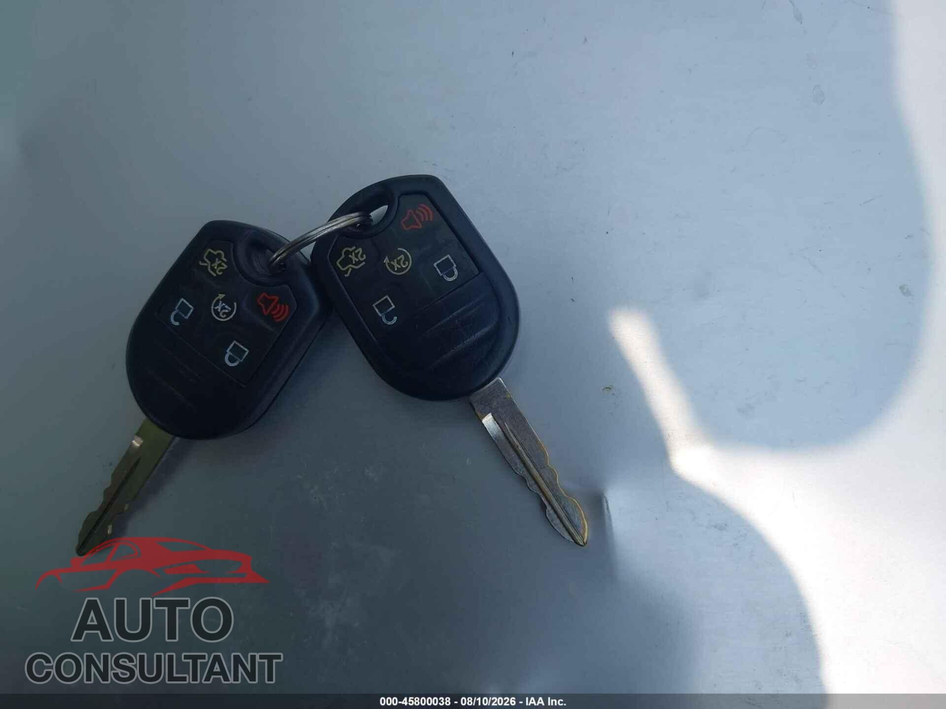 FORD TAURUS 2013 - 1FAHP2F83DG181251