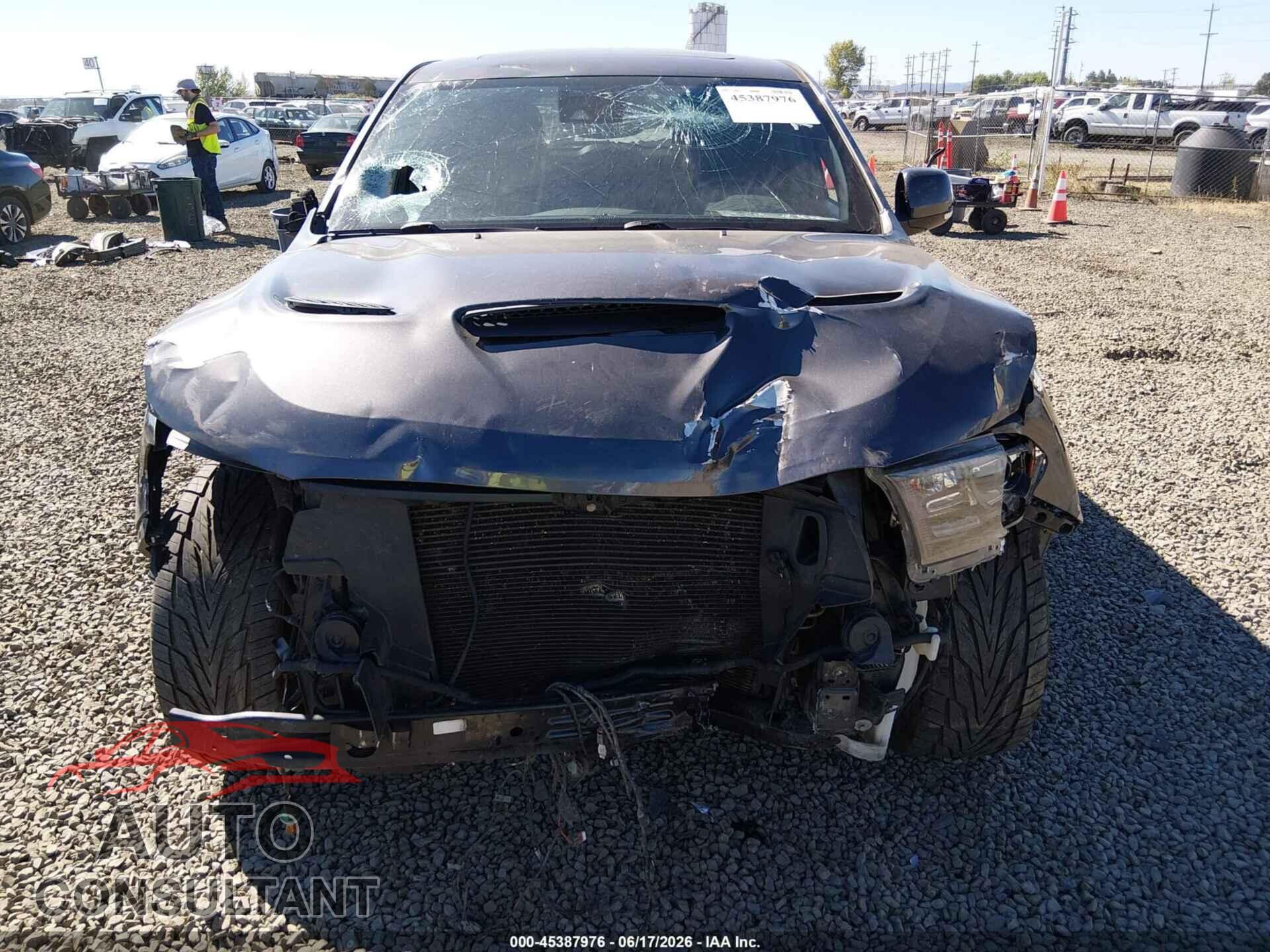 DODGE DURANGO 2018 - 1C4SDJGJ5JC194767