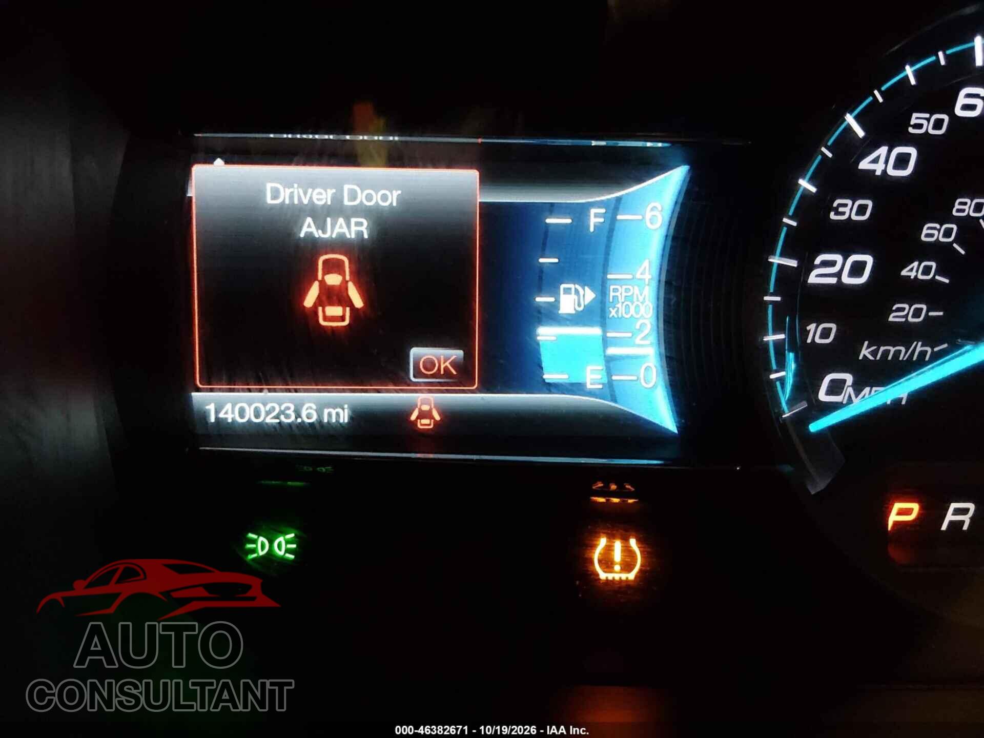 FORD TAURUS 2019 - 1FAHP2E83KG108928