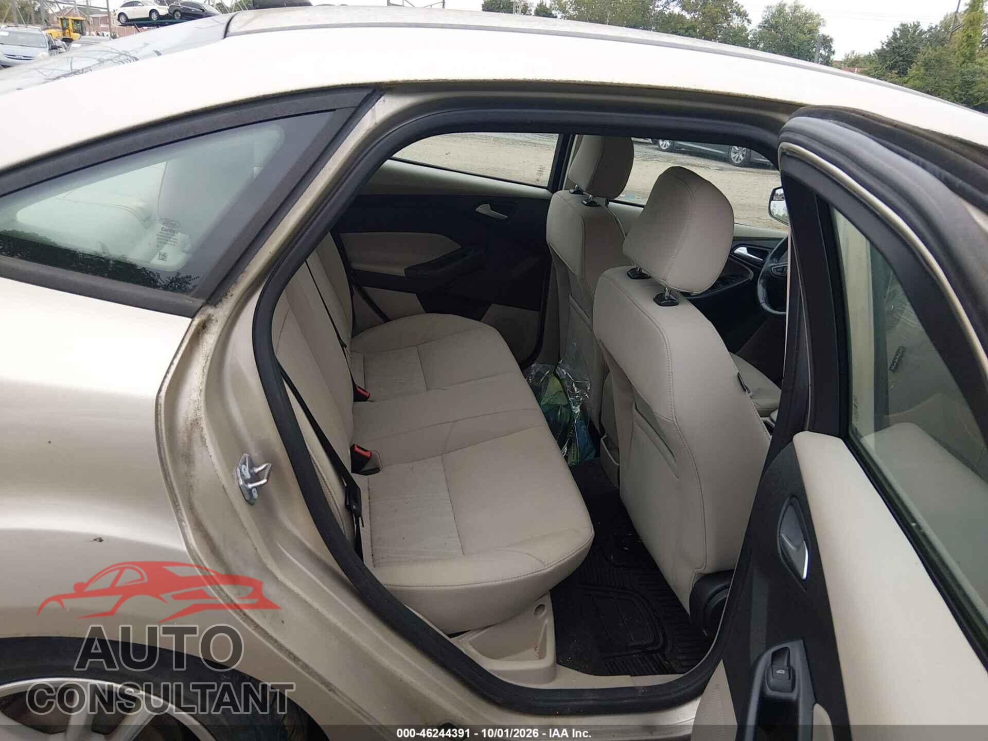 FORD FOCUS 2017 - 1FADP3F27HL251024