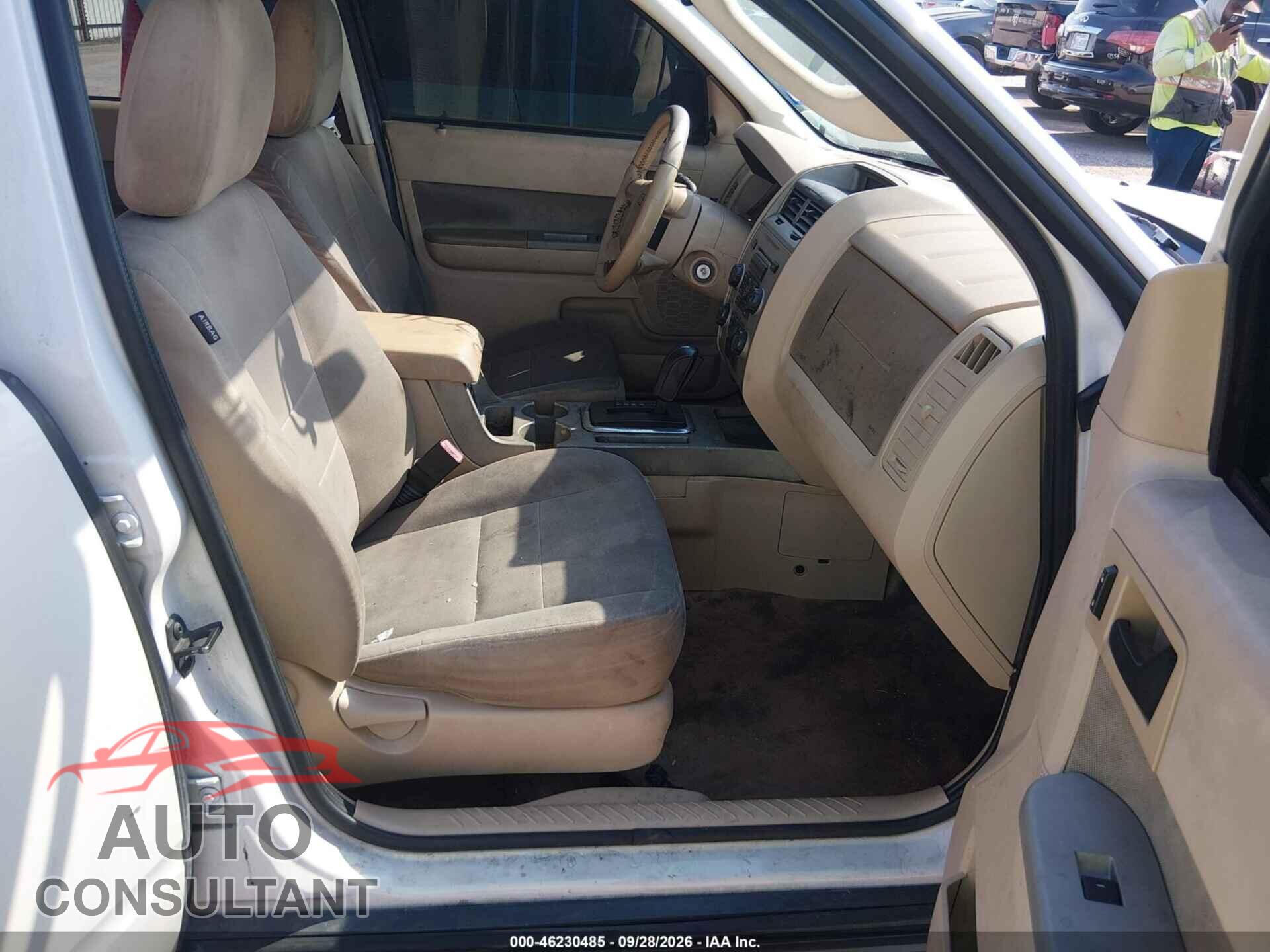 FORD ESCAPE 2010 - 1FMCU0D72AKC17222