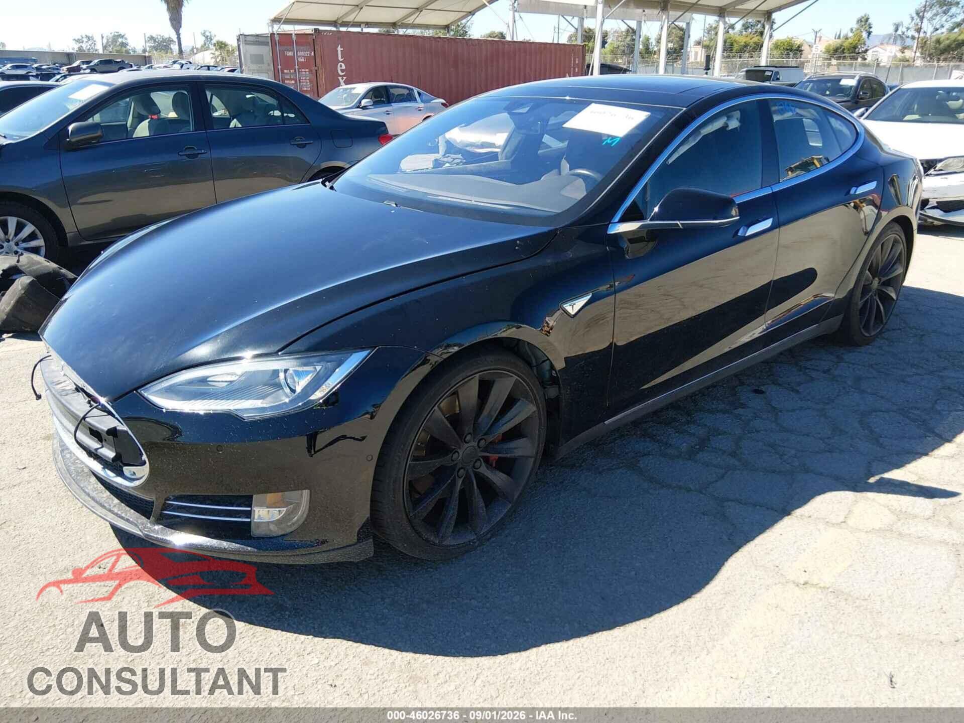 TESLA MODEL S 2014 - 5YJSA1H28EFP64284