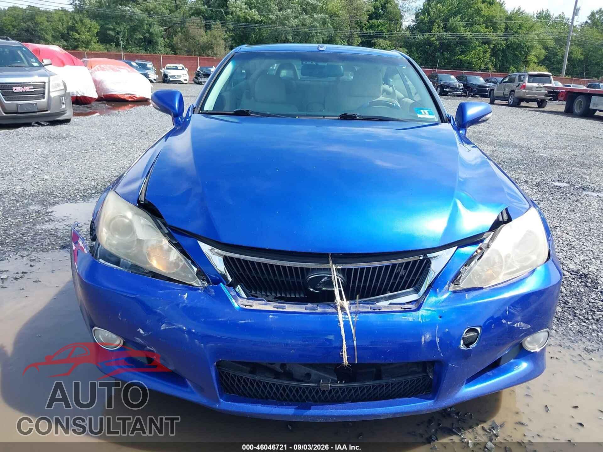 LEXUS IS 250C 2010 - JTHFF2C2XA2501385