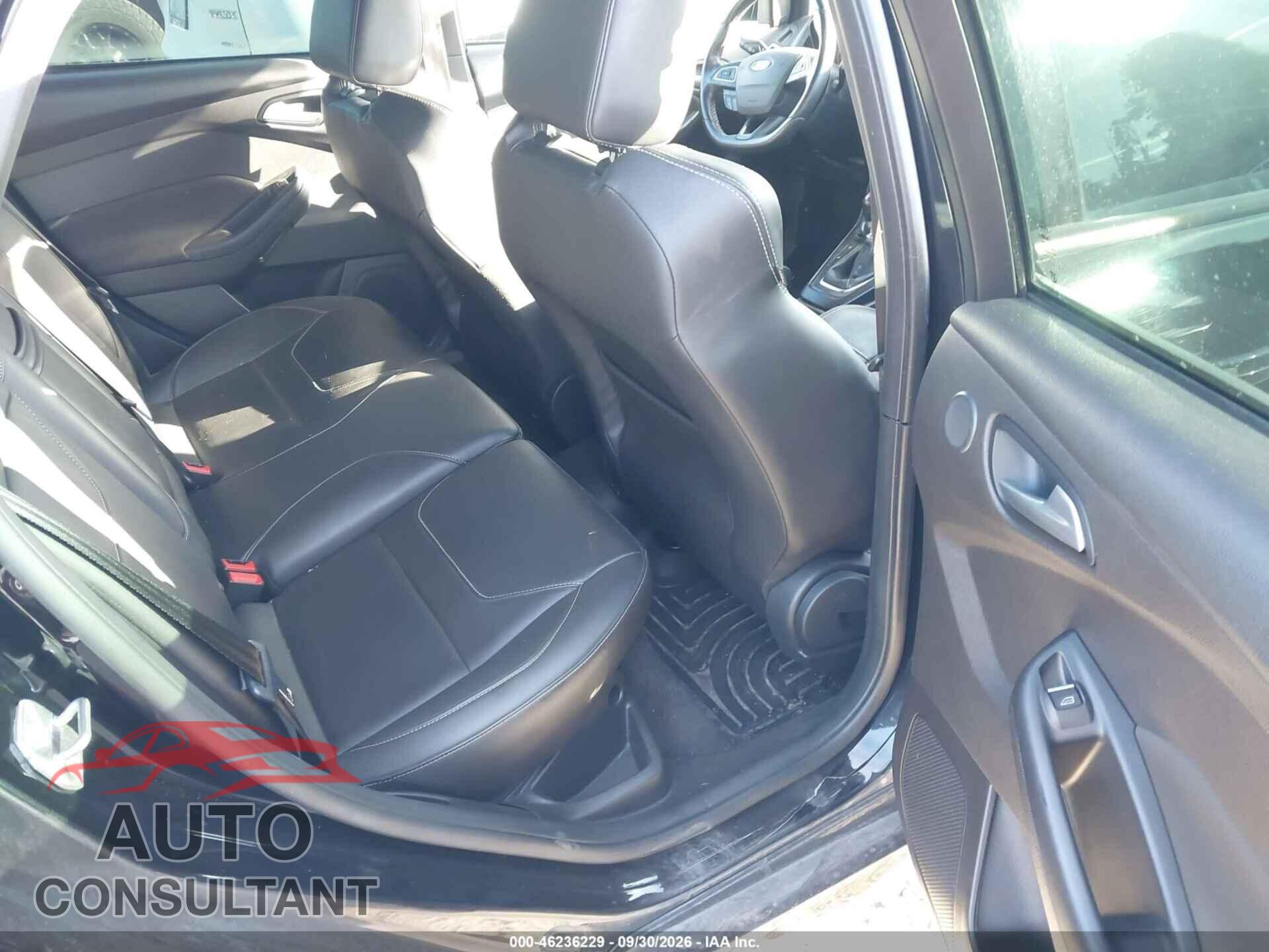 FORD FOCUS 2016 - 1FADP3L9XGL384666