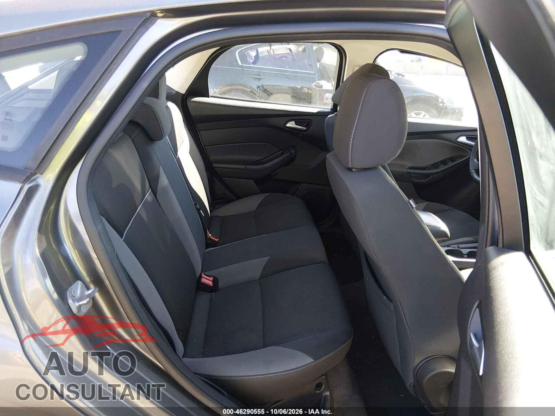 FORD FOCUS 2014 - 1FADP3K27EL188573