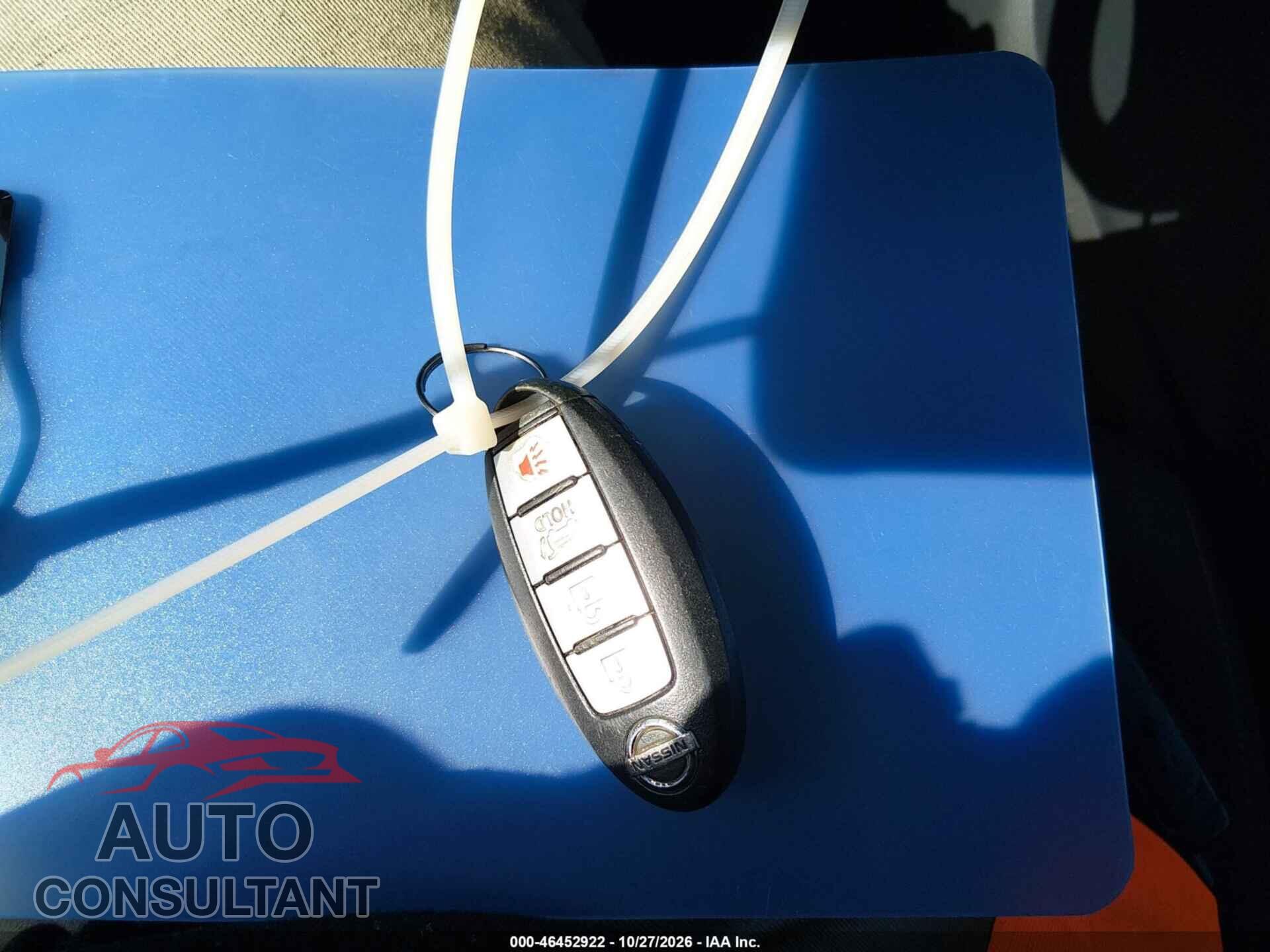 NISSAN ROGUE 2016 - KNMAT2MT1GP651733