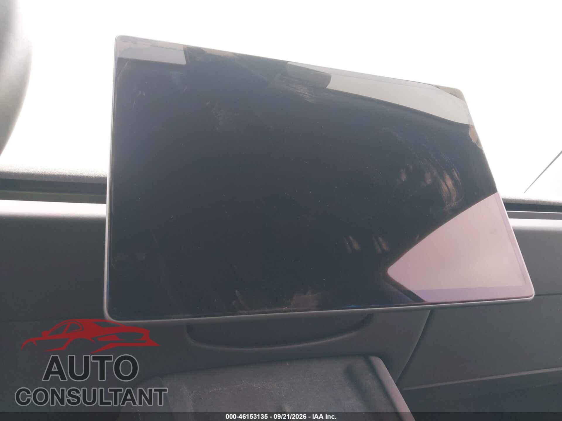 TESLA MODEL 3 2024 - 5YJ3E1EBXRF754794