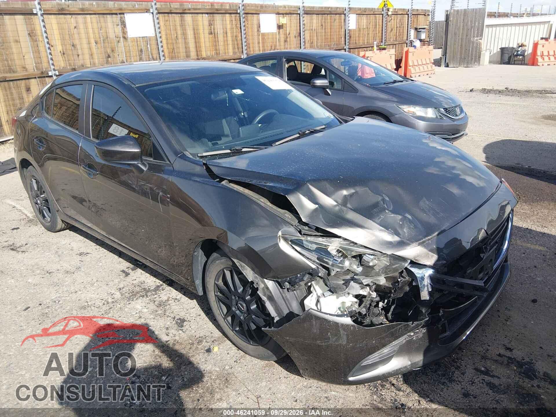 MAZDA MAZDA3 2017 - 3MZBN1U72HM112604