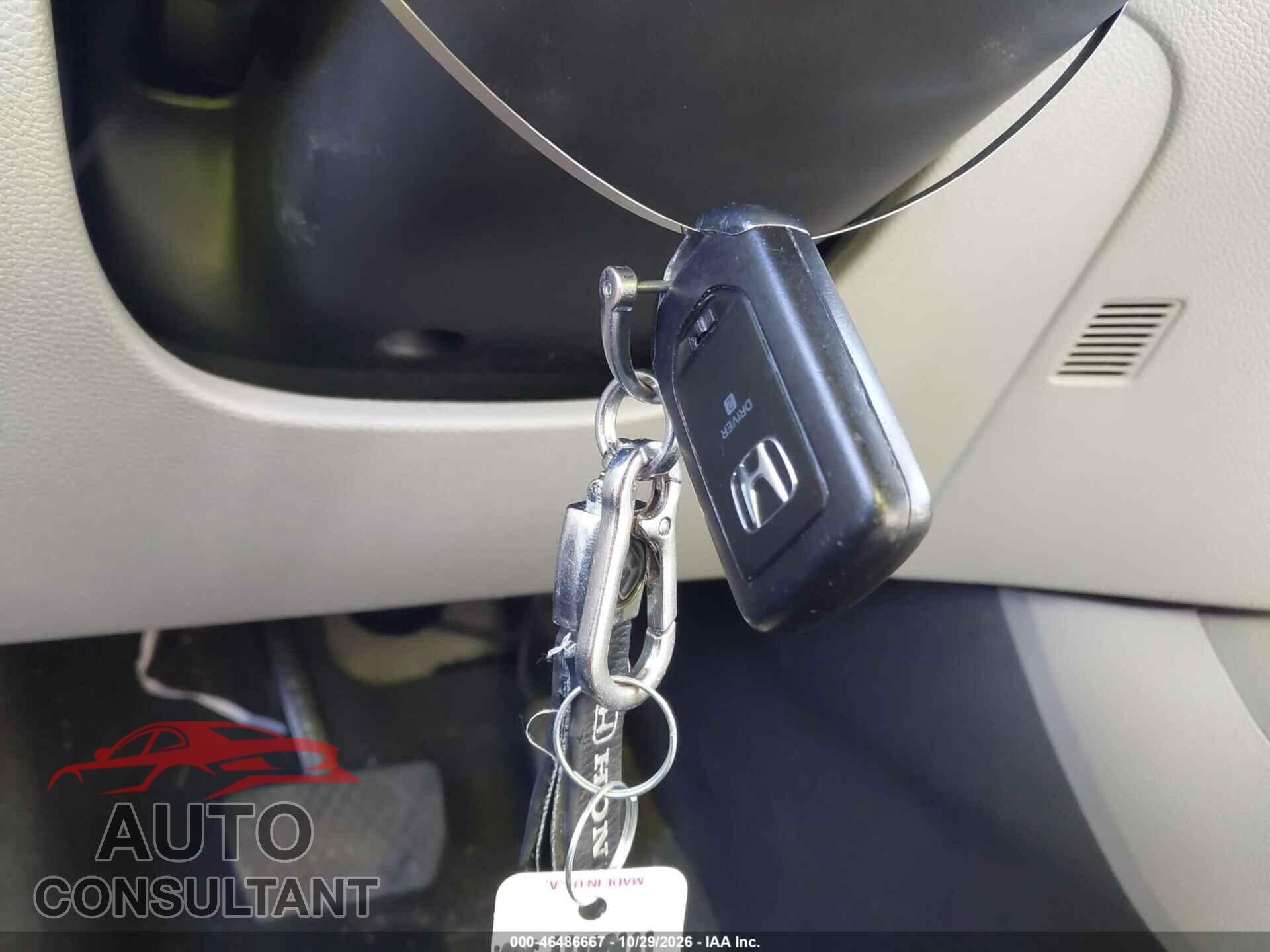 HONDA PILOT 2017 - 5FNYF6H71HB069752