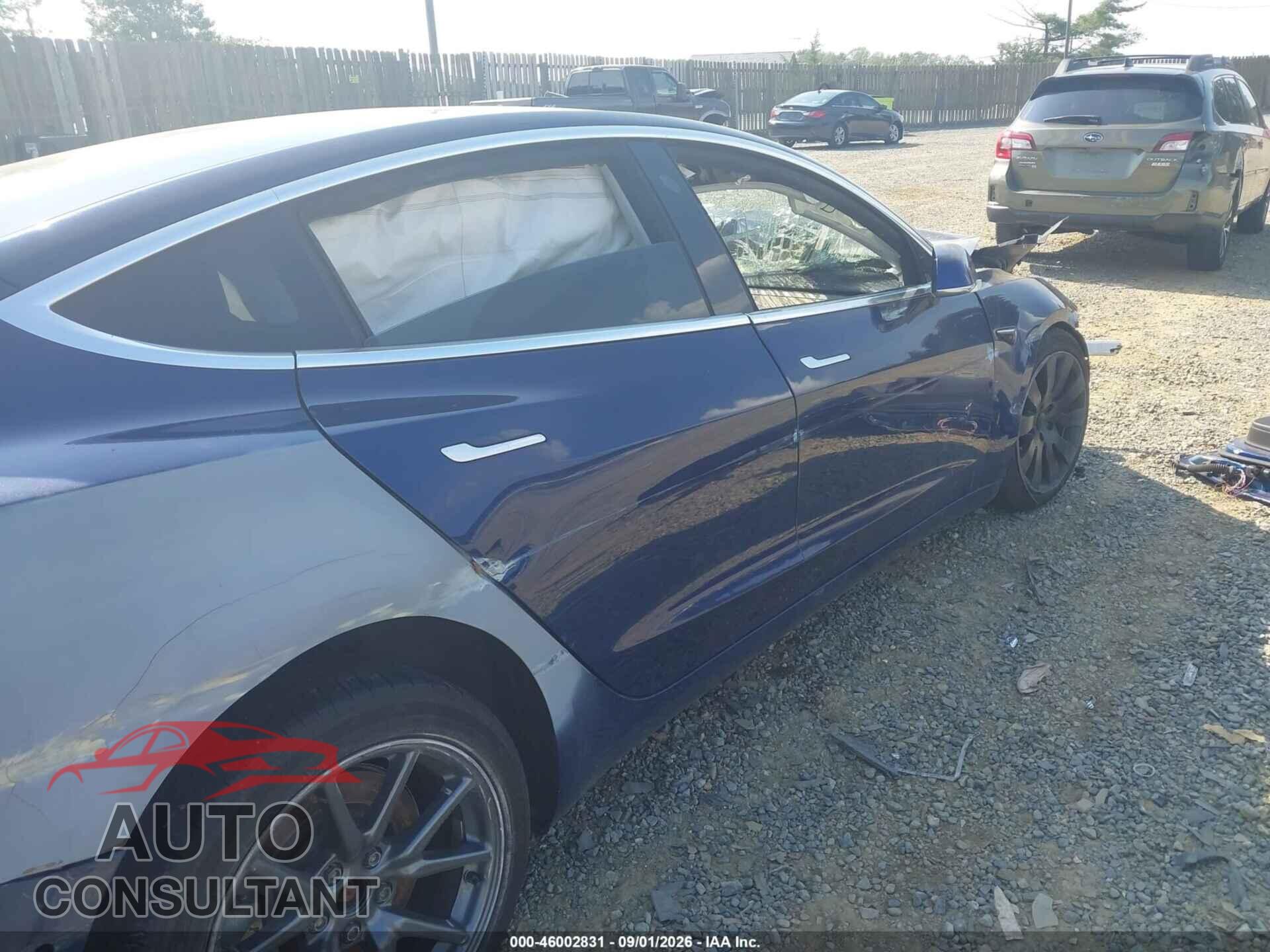 TESLA MODEL 3 2019 - 5YJ3E1EA5KF401053