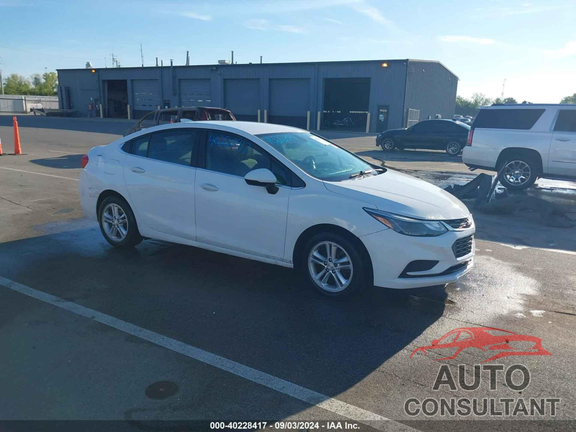 CHEVROLET CRUZE 2017 - 1G1BE5SM1H7126726