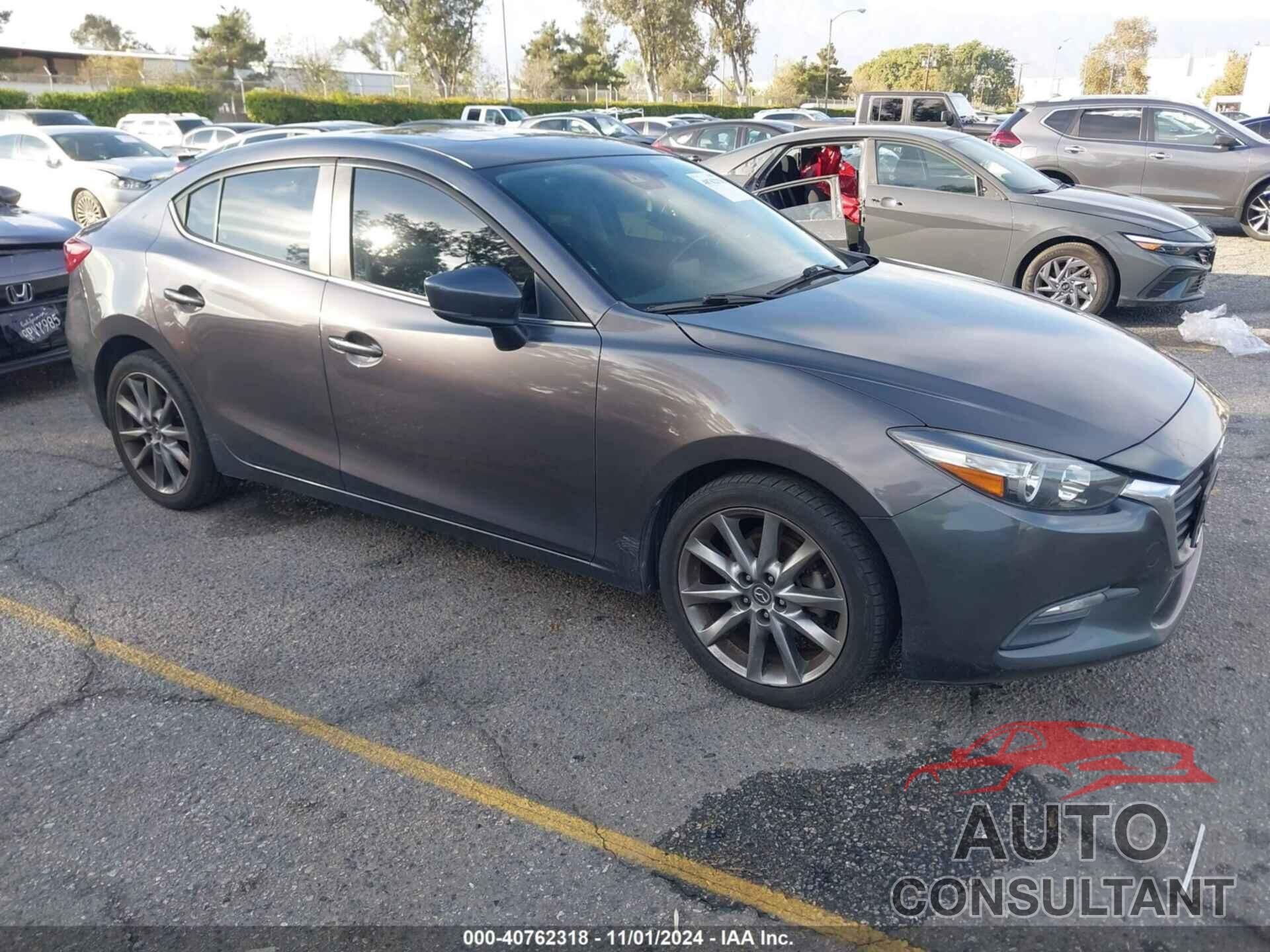 MAZDA MAZDA3 2018 - 3MZBN1V3XJM253034