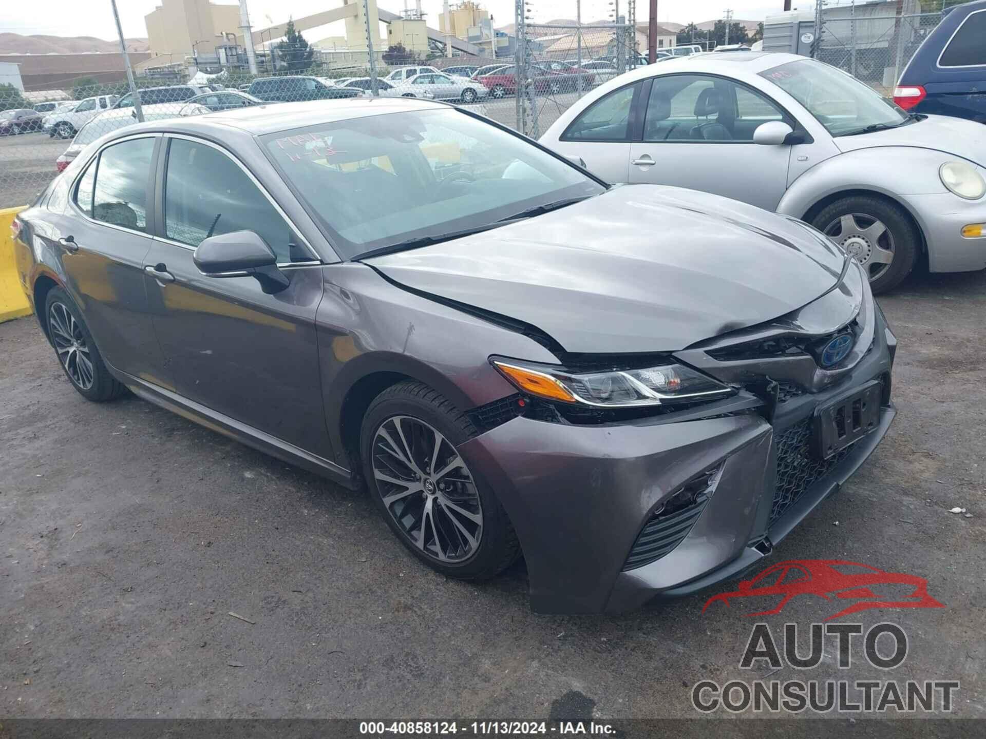 TOYOTA CAMRY 2020 - 4T1J31AK3LU009494