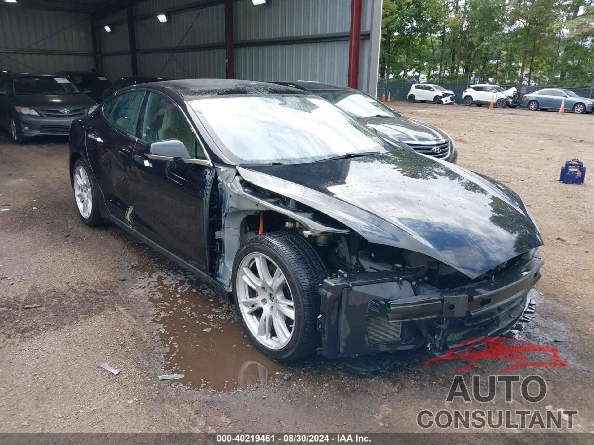 TESLA MODEL S 2016 - 5YJSA1E21GF126238