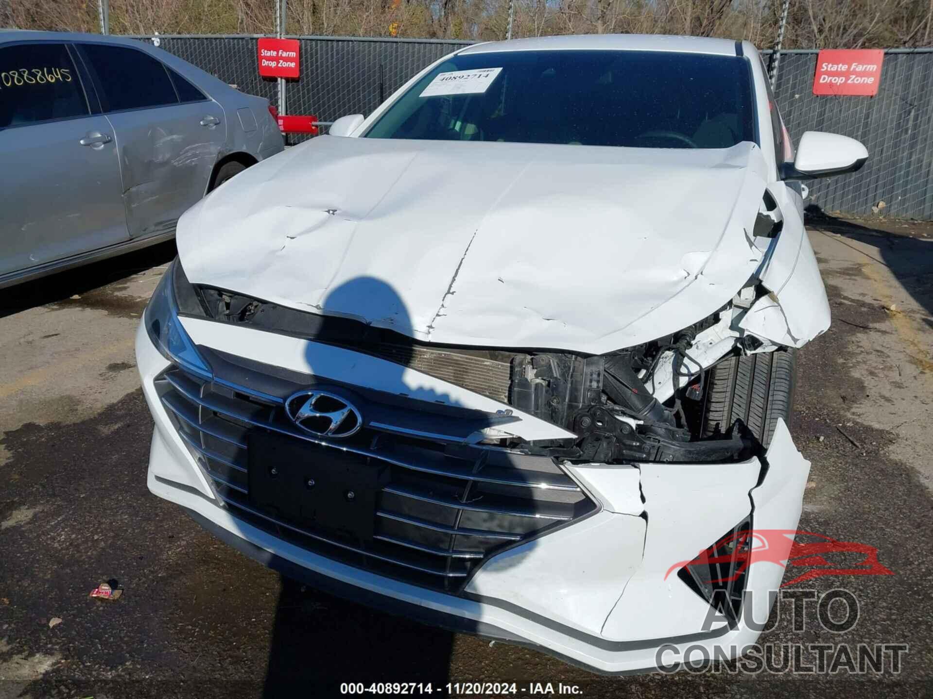 HYUNDAI ELANTRA 2019 - 5NPD84LF4KH439497