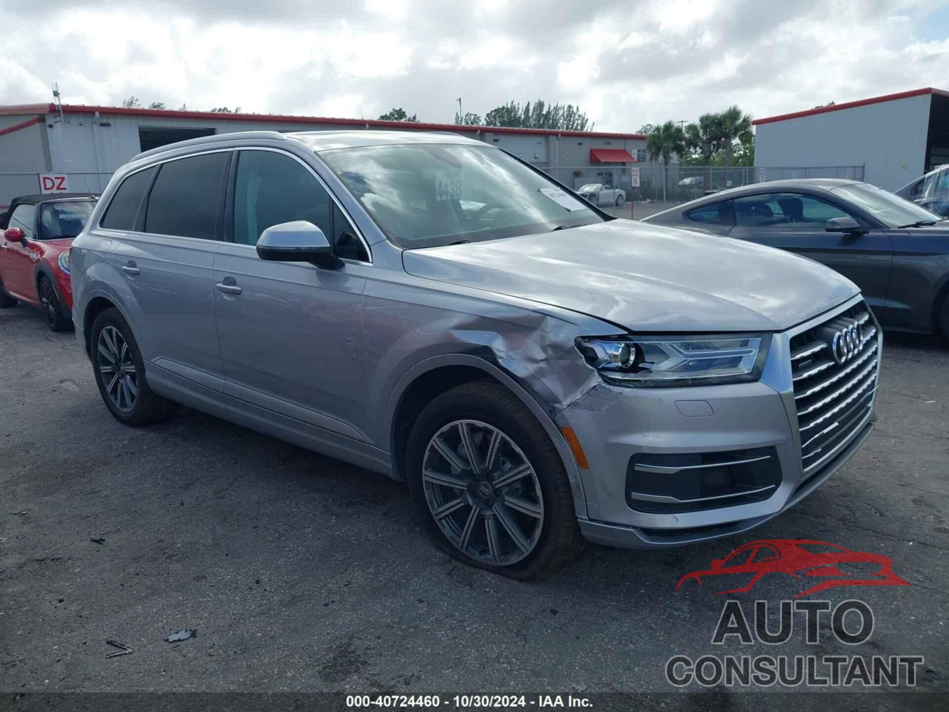 AUDI Q7 2017 - WA1LAAF74HD003390