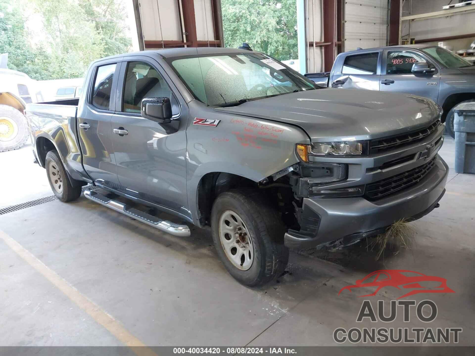 CHEVROLET SILVERADO 1500 2019 - 1GCRYEED1KZ409373