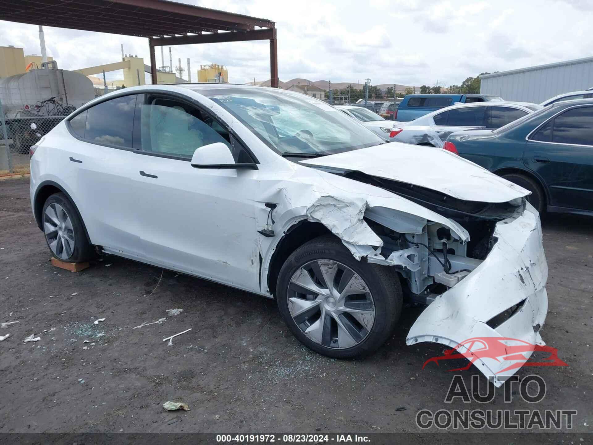 TESLA MODEL Y 2023 - 7SAYGDEE4PF623534