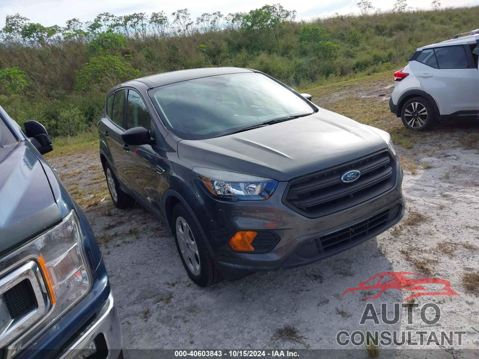 FORD ESCAPE 2018 - 1FMCU0F78JUC73537