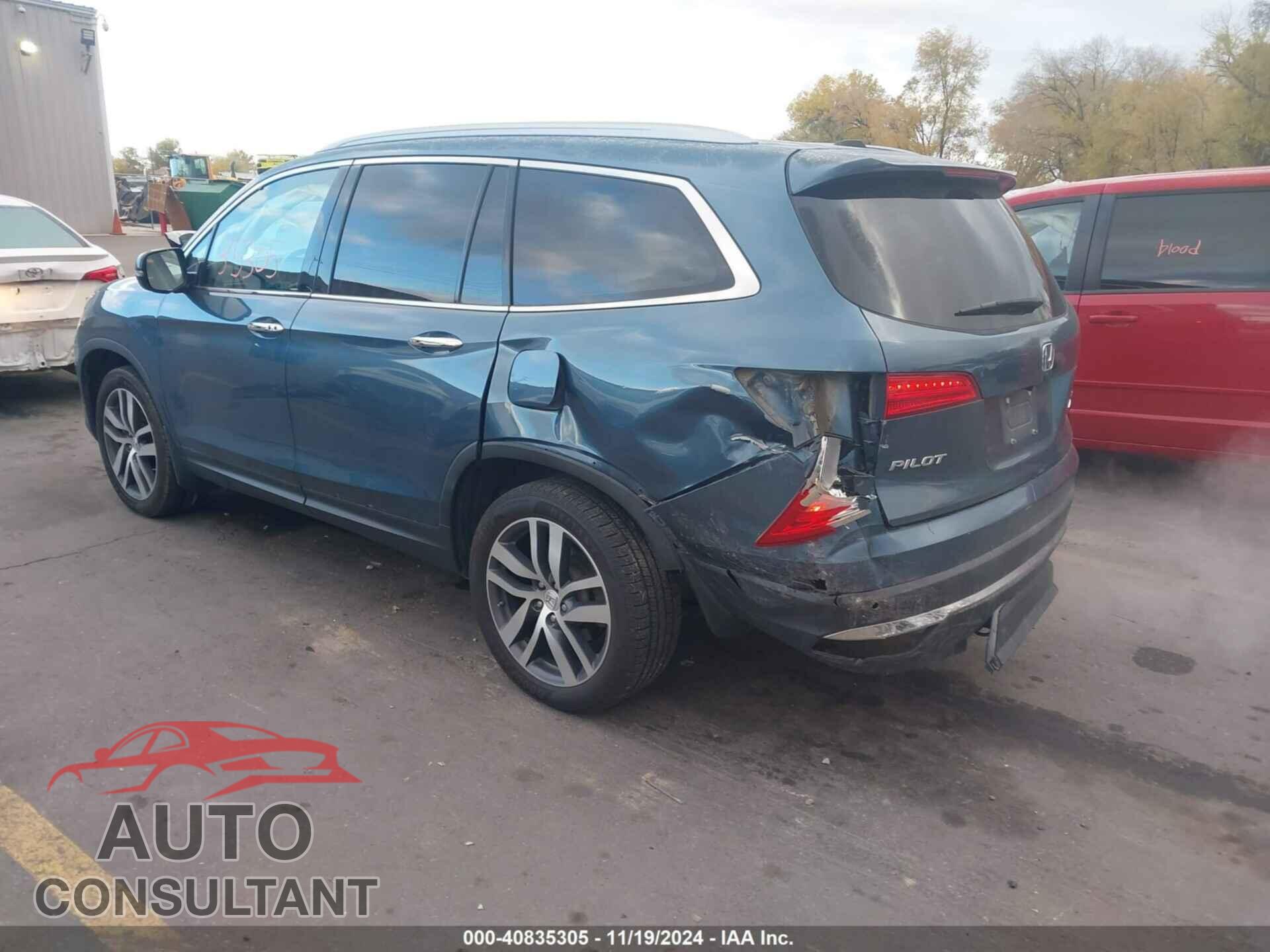 HONDA PILOT 2017 - 5FNYF6H90HB060168