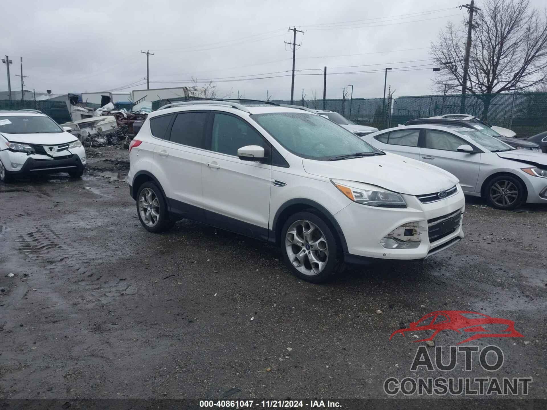 FORD ESCAPE 2013 - 1FMCU9J99DUA96921