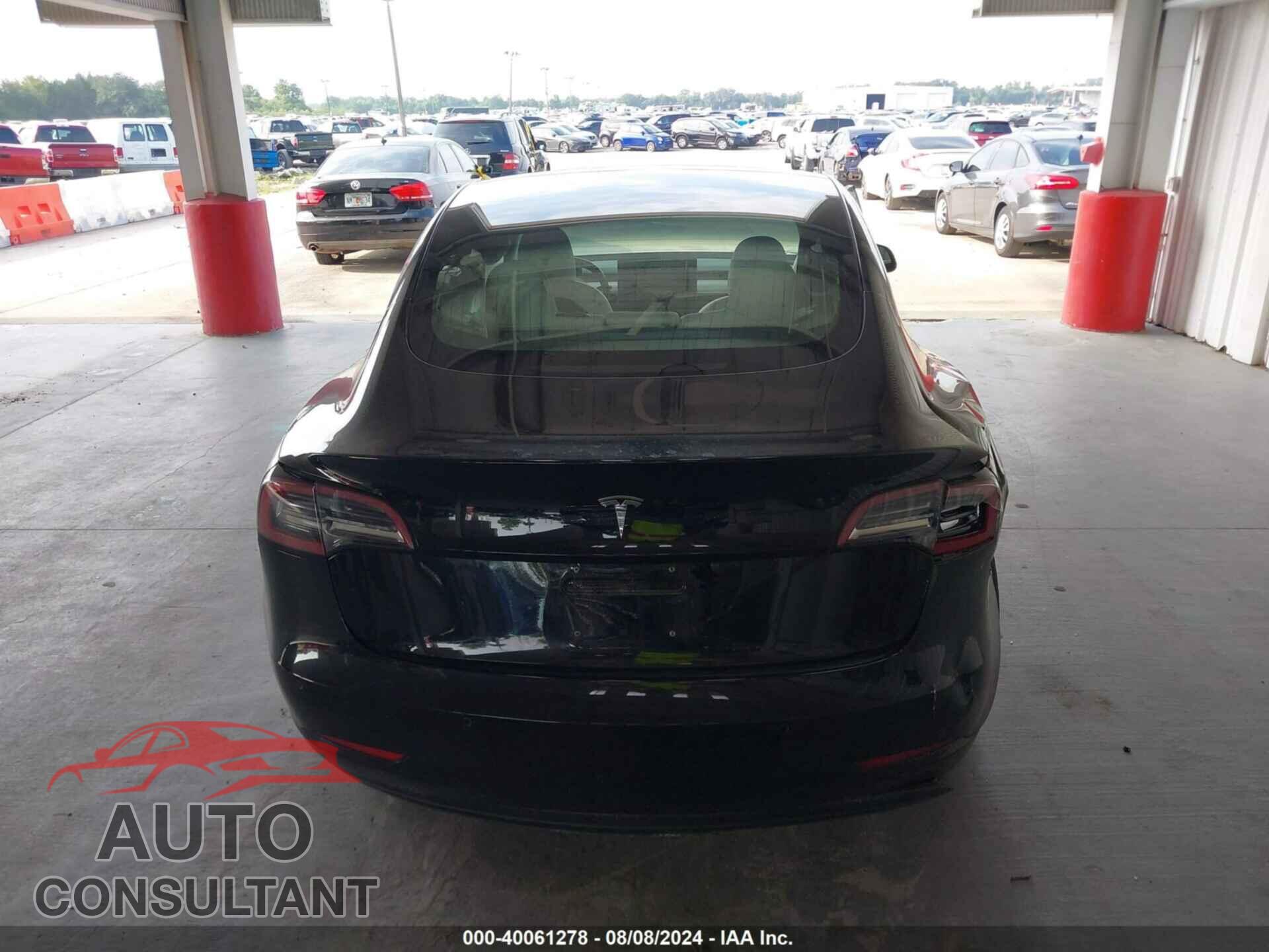 TESLA MODEL 3 2018 - 5YJ3E1EA6JF155189