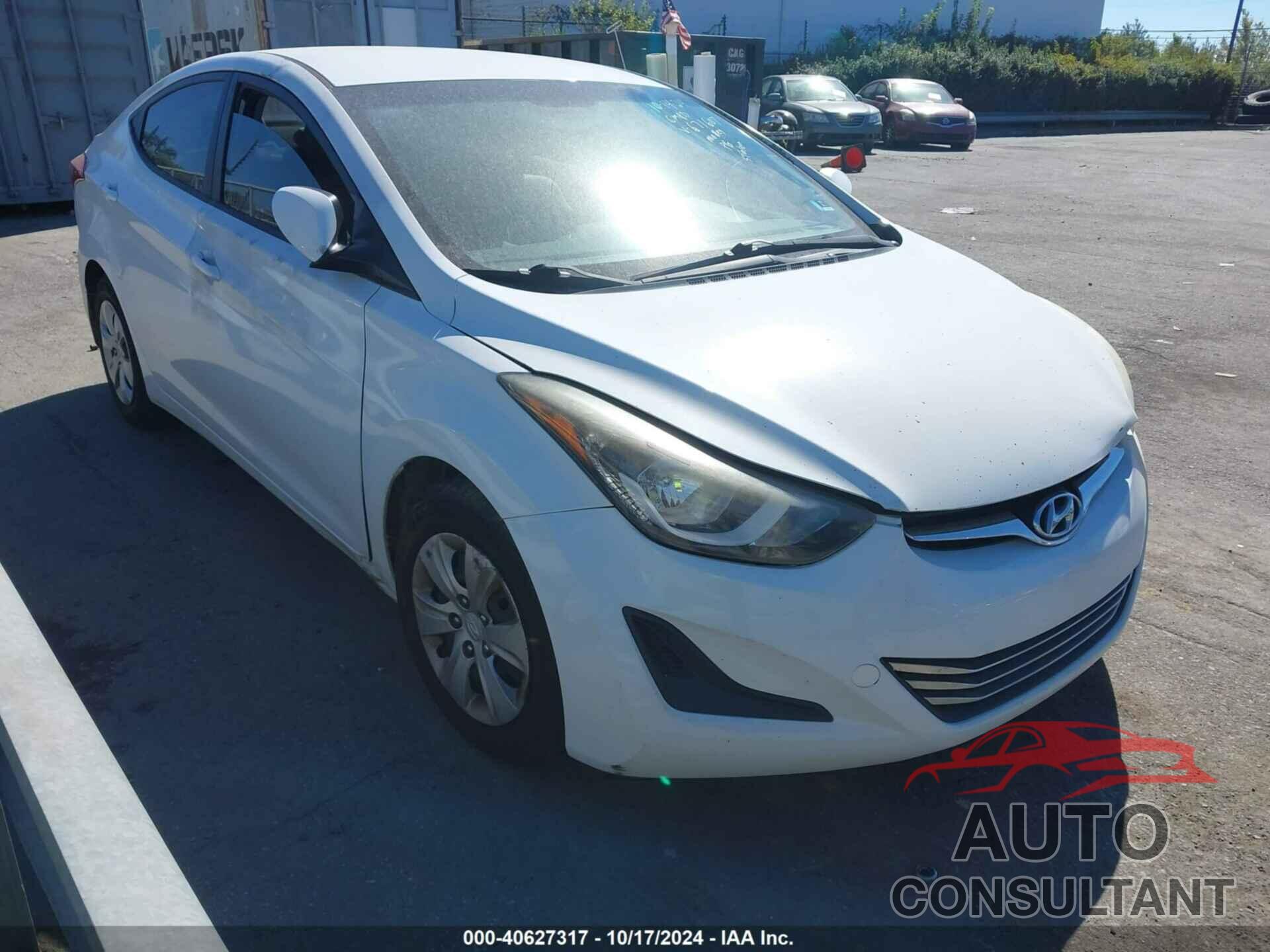HYUNDAI ELANTRA 2016 - 5NPDH4AE3GH671607