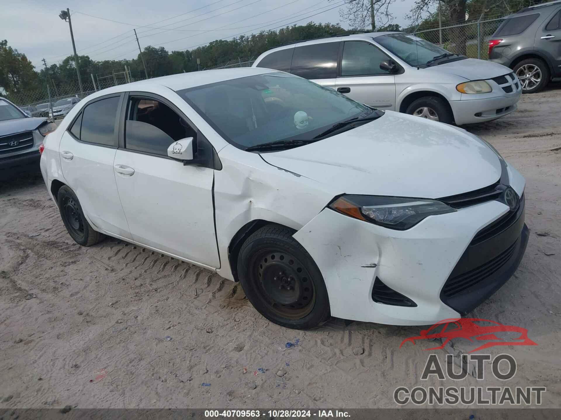 TOYOTA COROLLA 2017 - 5YFBURHE9HP597300