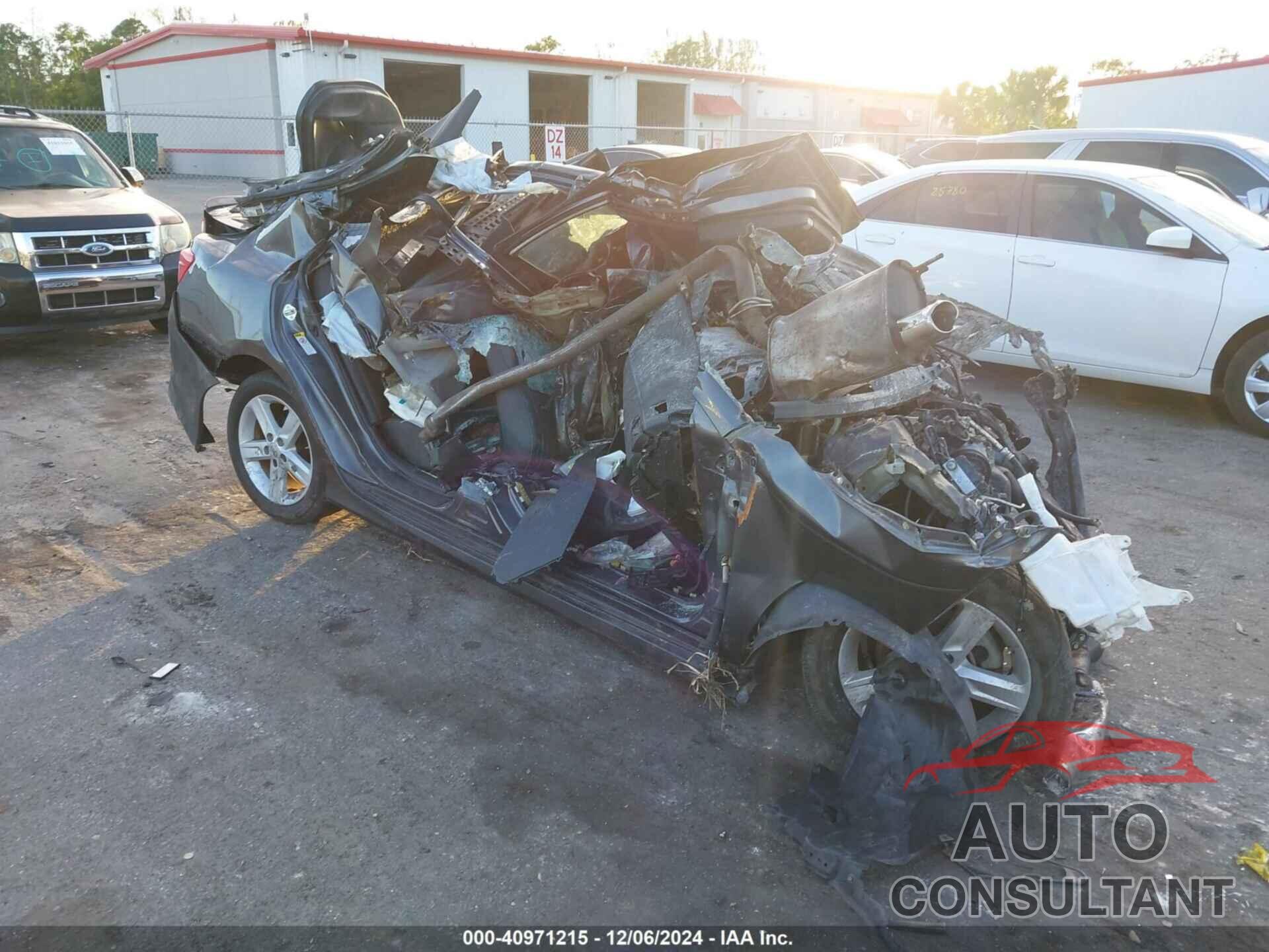 TOYOTA CAMRY 2012 - 4T1BF1FK7CU154901