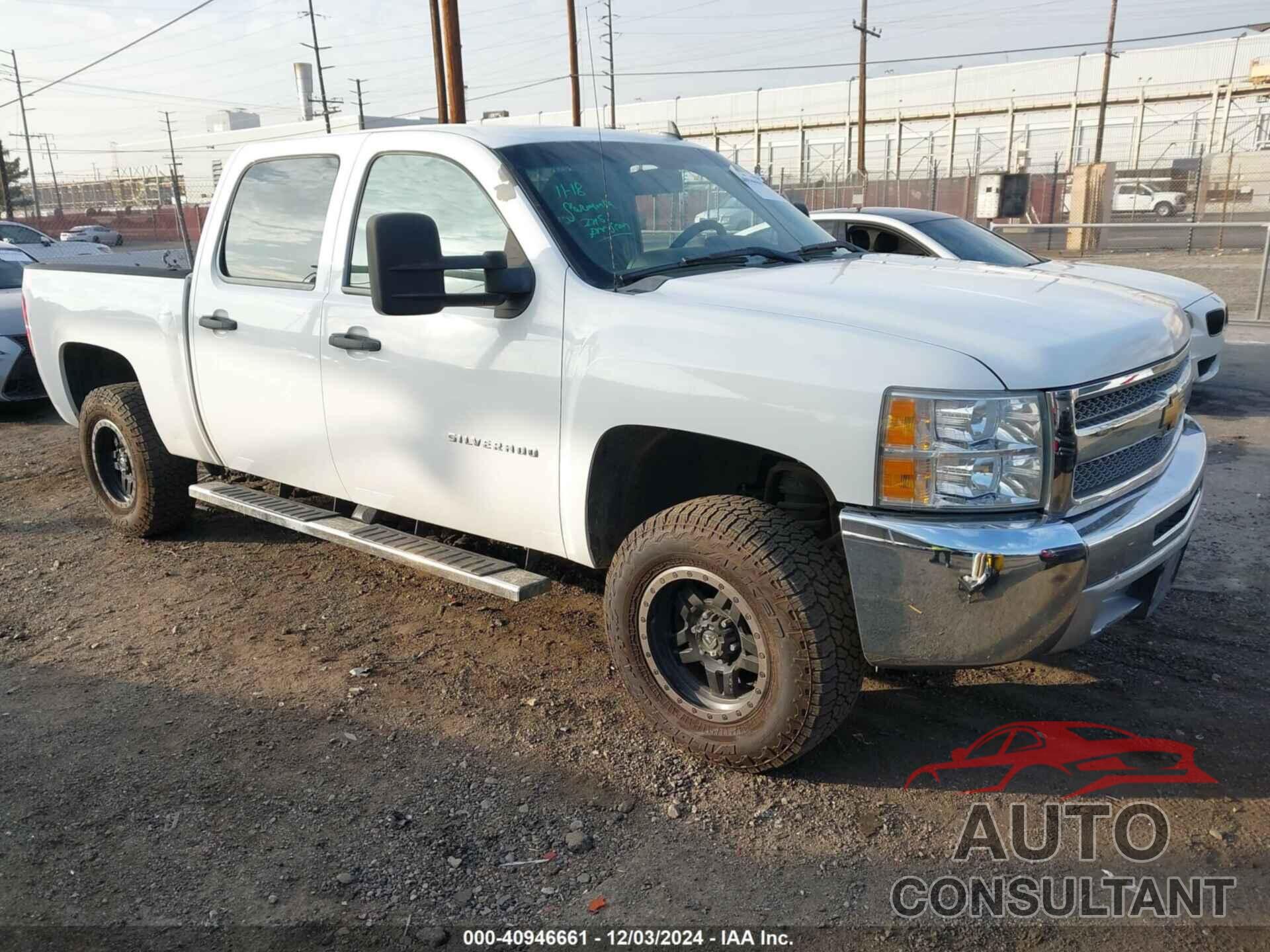 CHEVROLET SILVERADO 1500 2013 - 3GCPCSE03DG315161