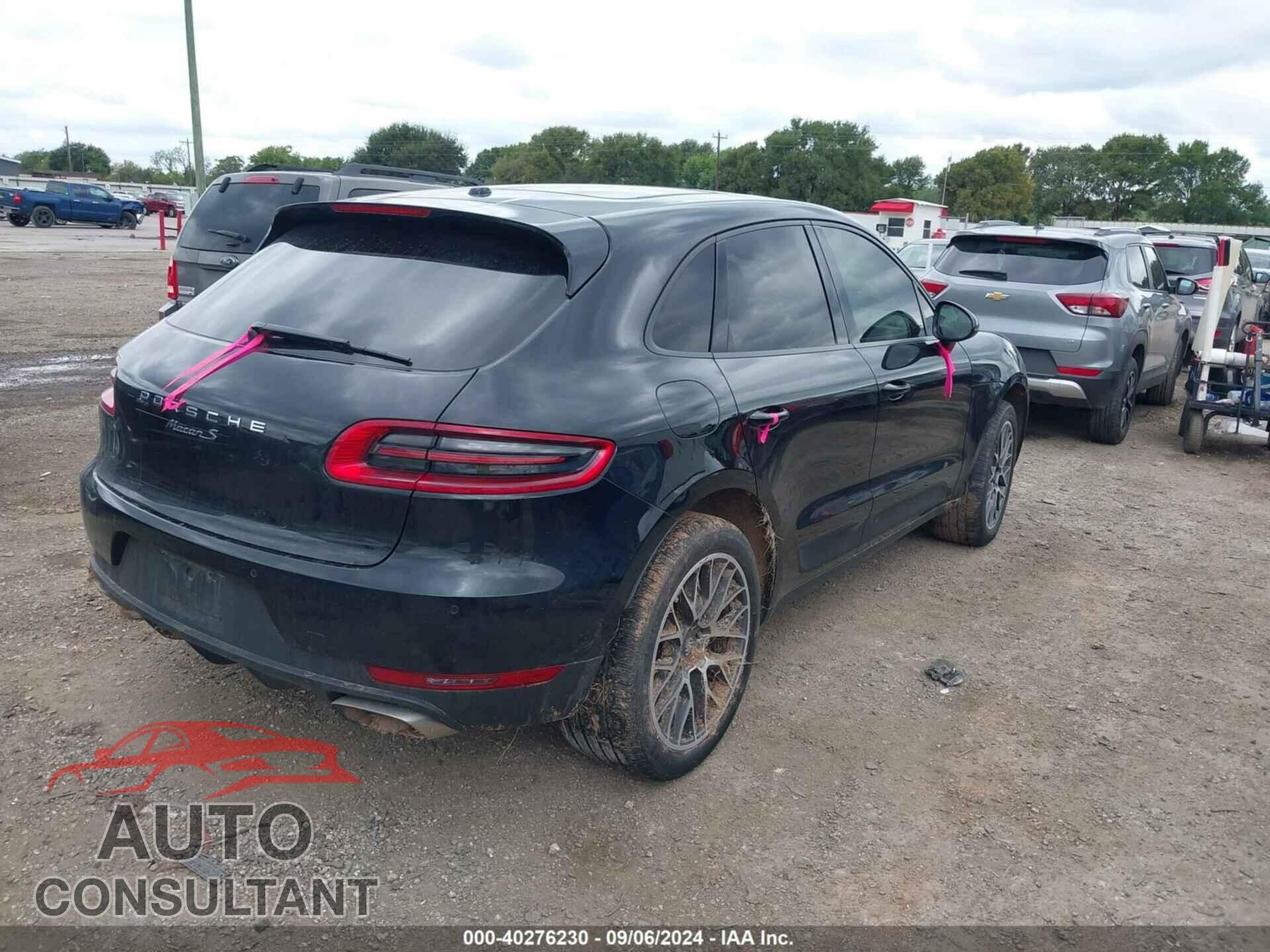 PORSCHE MACAN 2017 - WP1AA2A56HLB07618