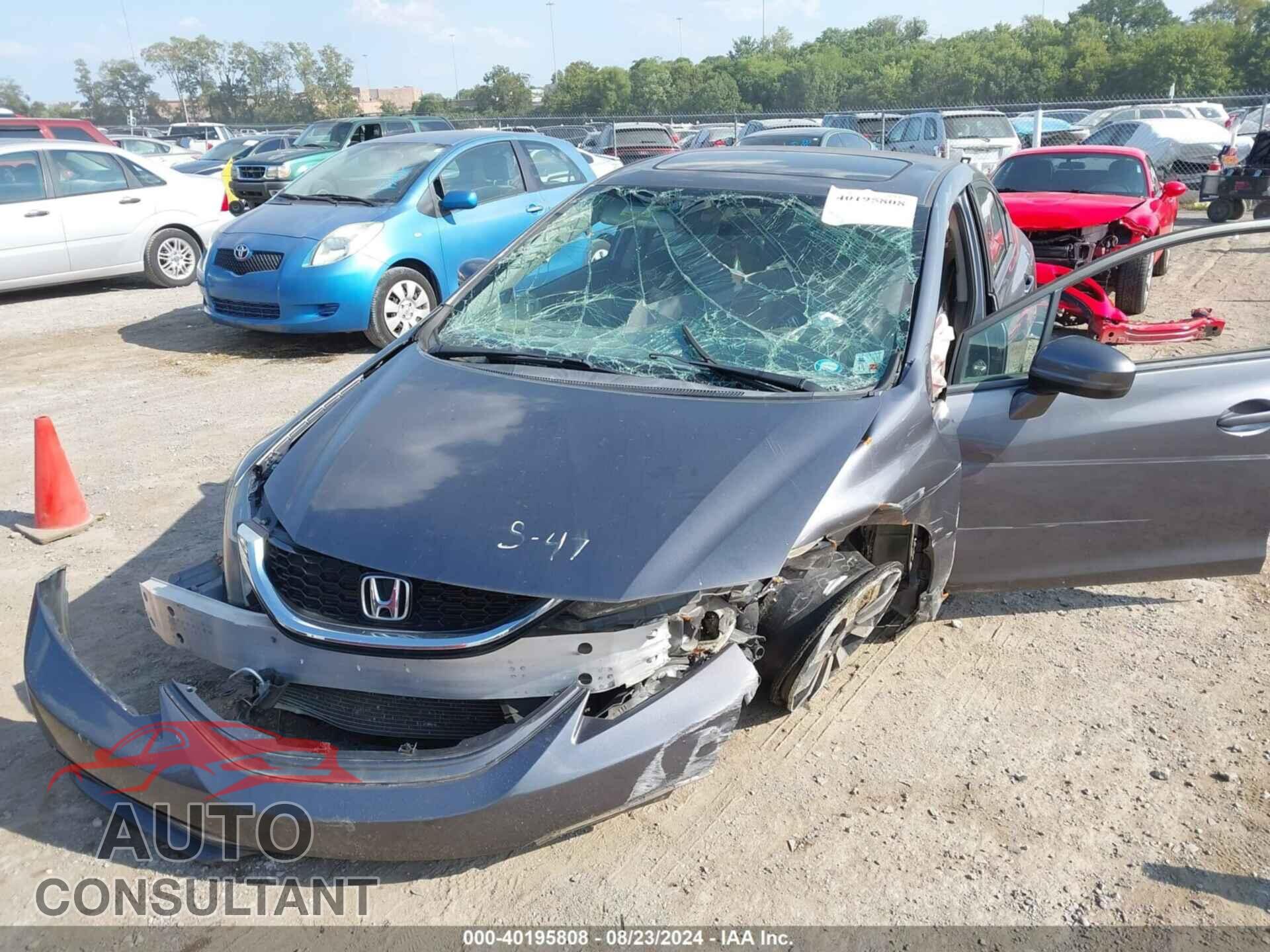 HONDA CIVIC 2015 - 2HGFB2F95FH544232