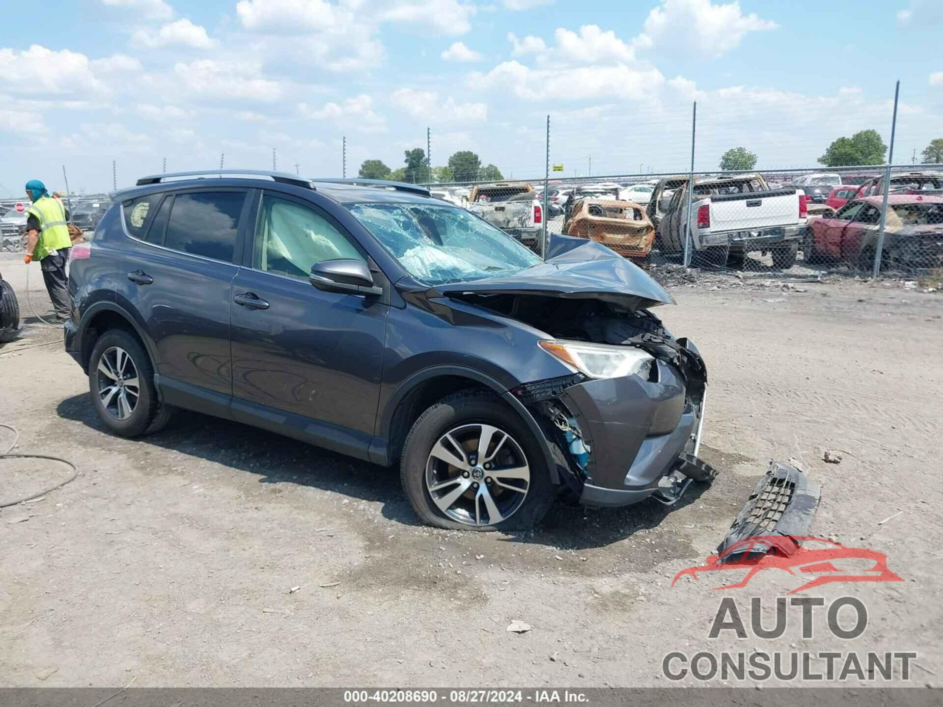 TOYOTA RAV4 2018 - JTMWFREV0JJ733601