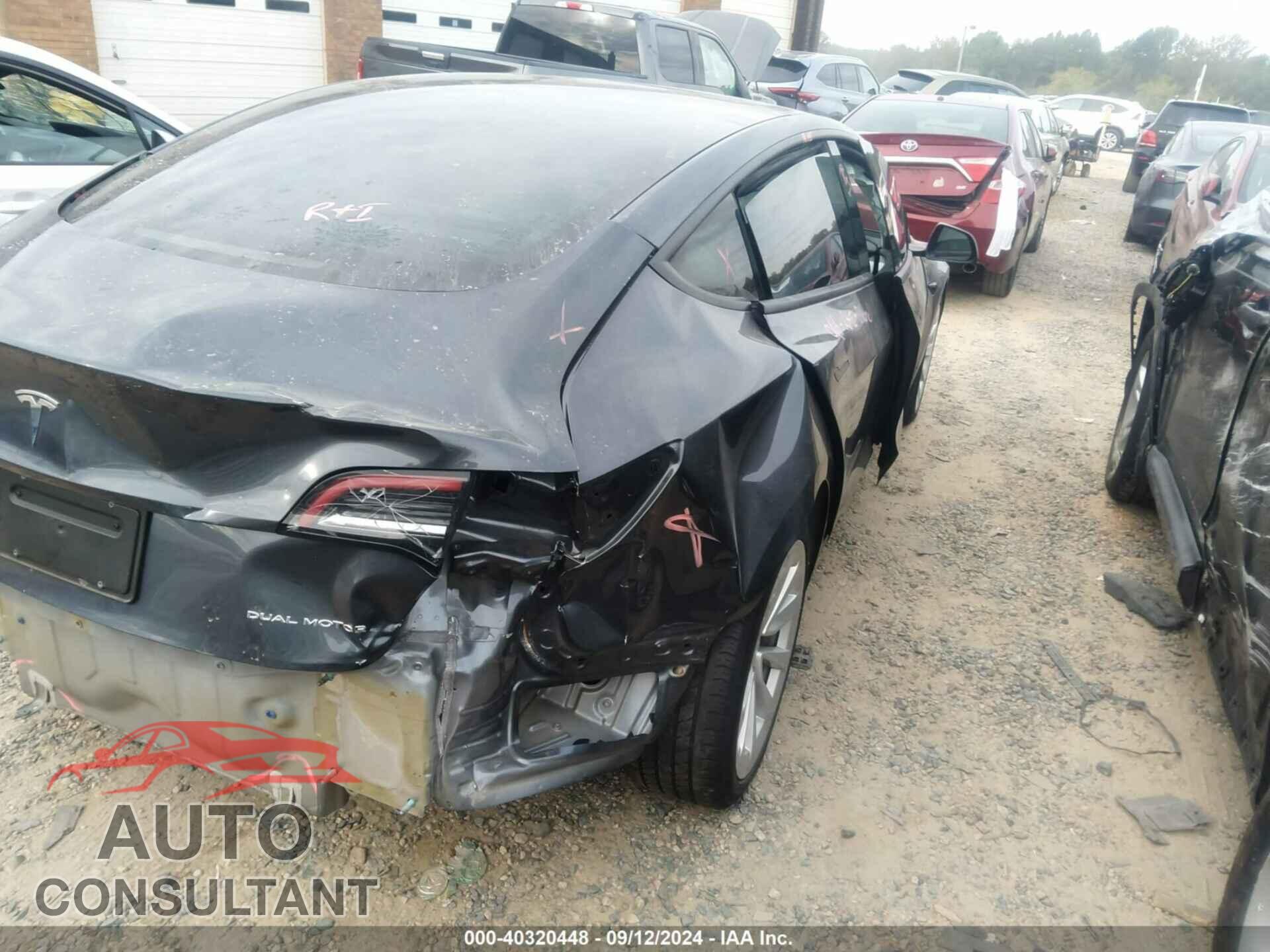 TESLA MODEL 3 2023 - 5YJ3E1EB4PF631716