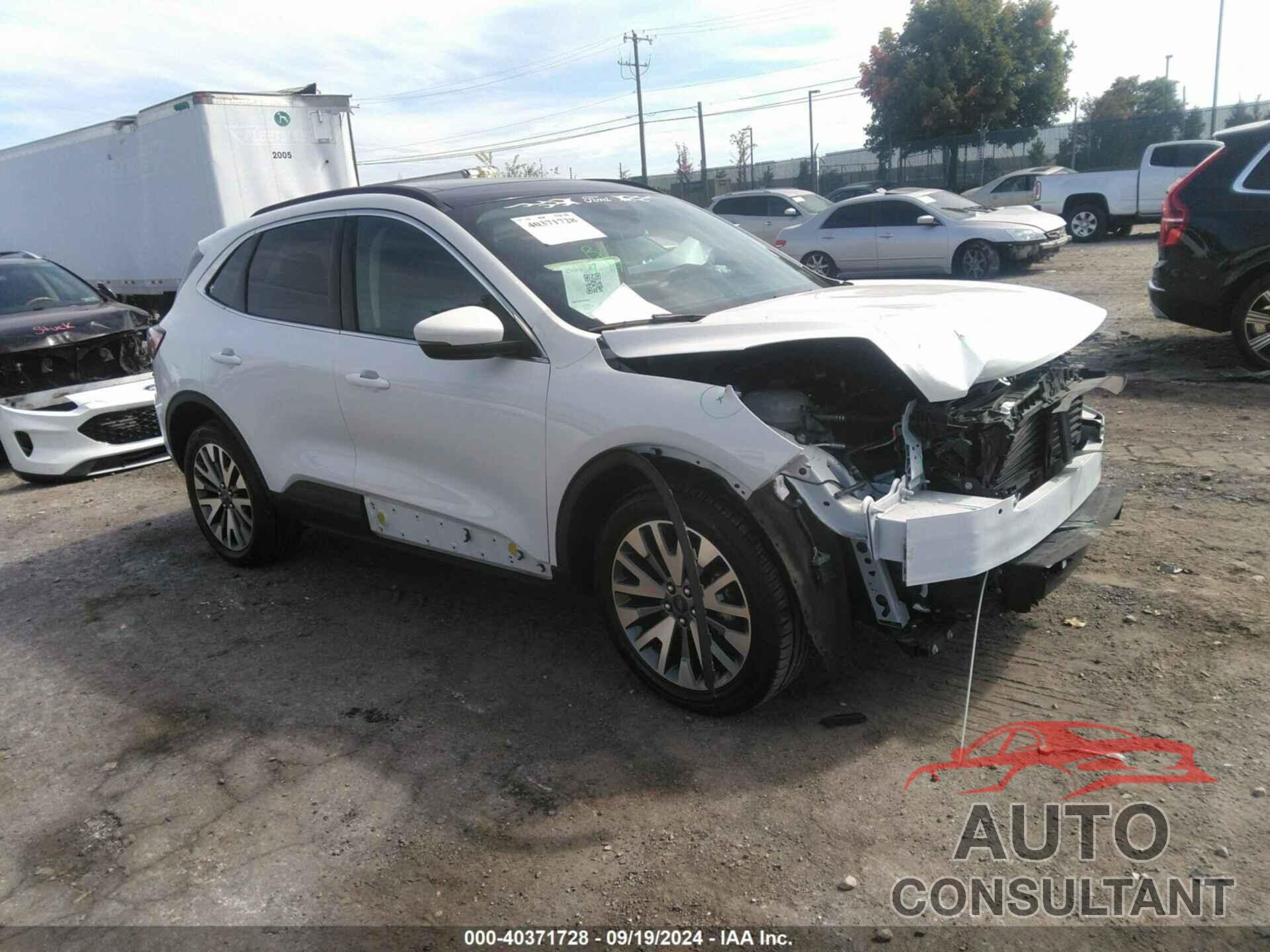 FORD ESCAPE 2020 - 1FMCU9J9XLUB77070