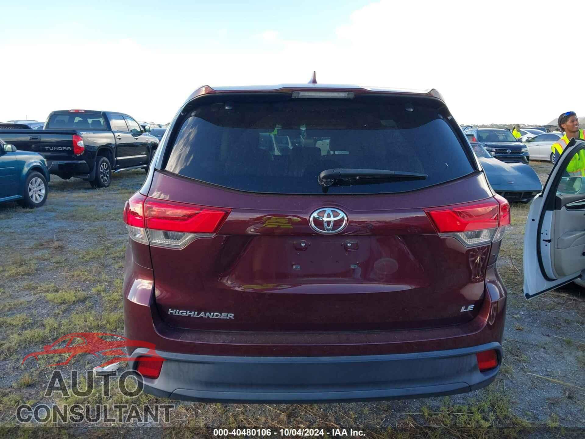 TOYOTA HIGHLANDER 2018 - 5TDZZRFH0JS282931