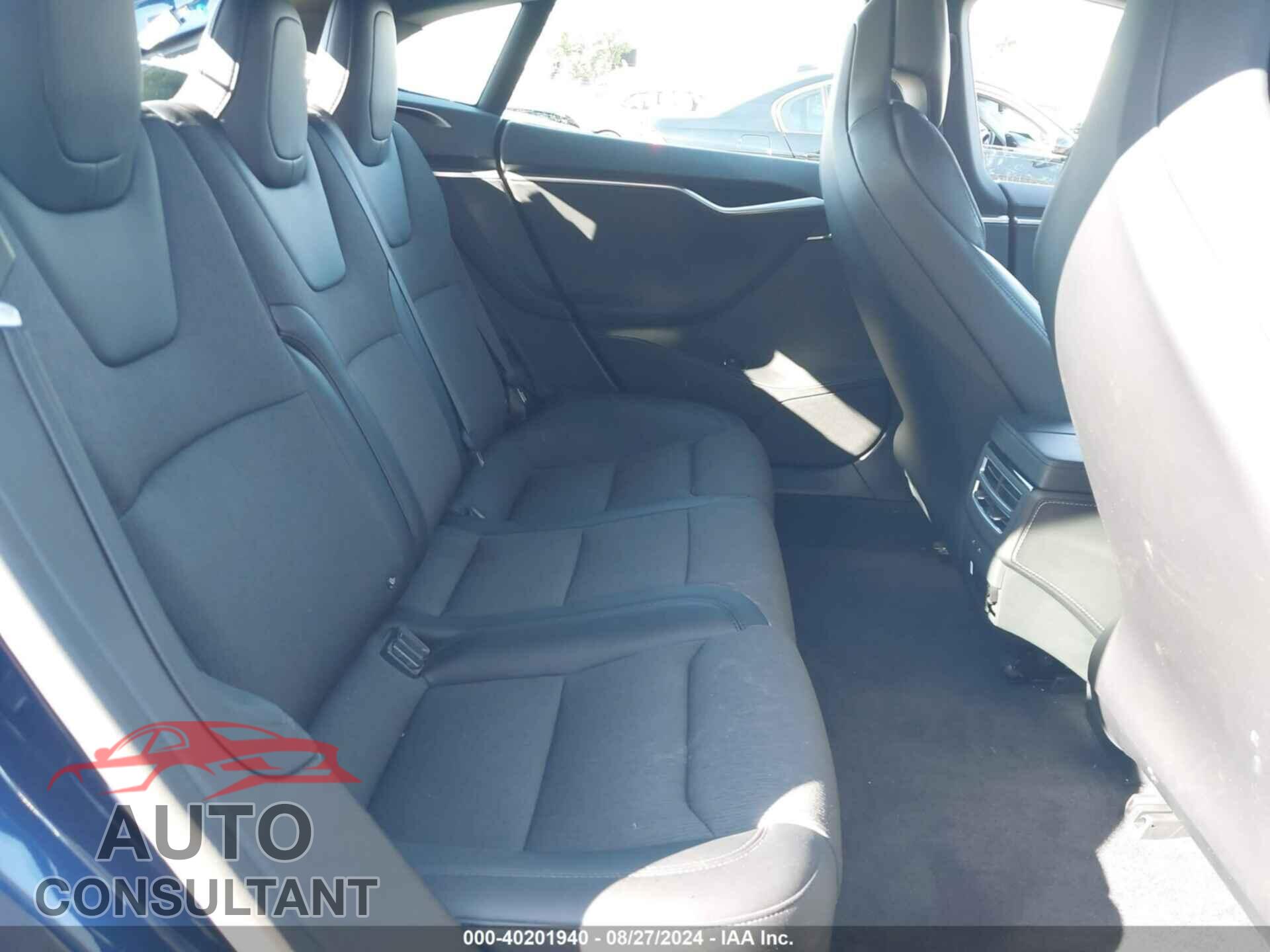 TESLA MODEL S 2017 - 5YJSA1E25HF211083