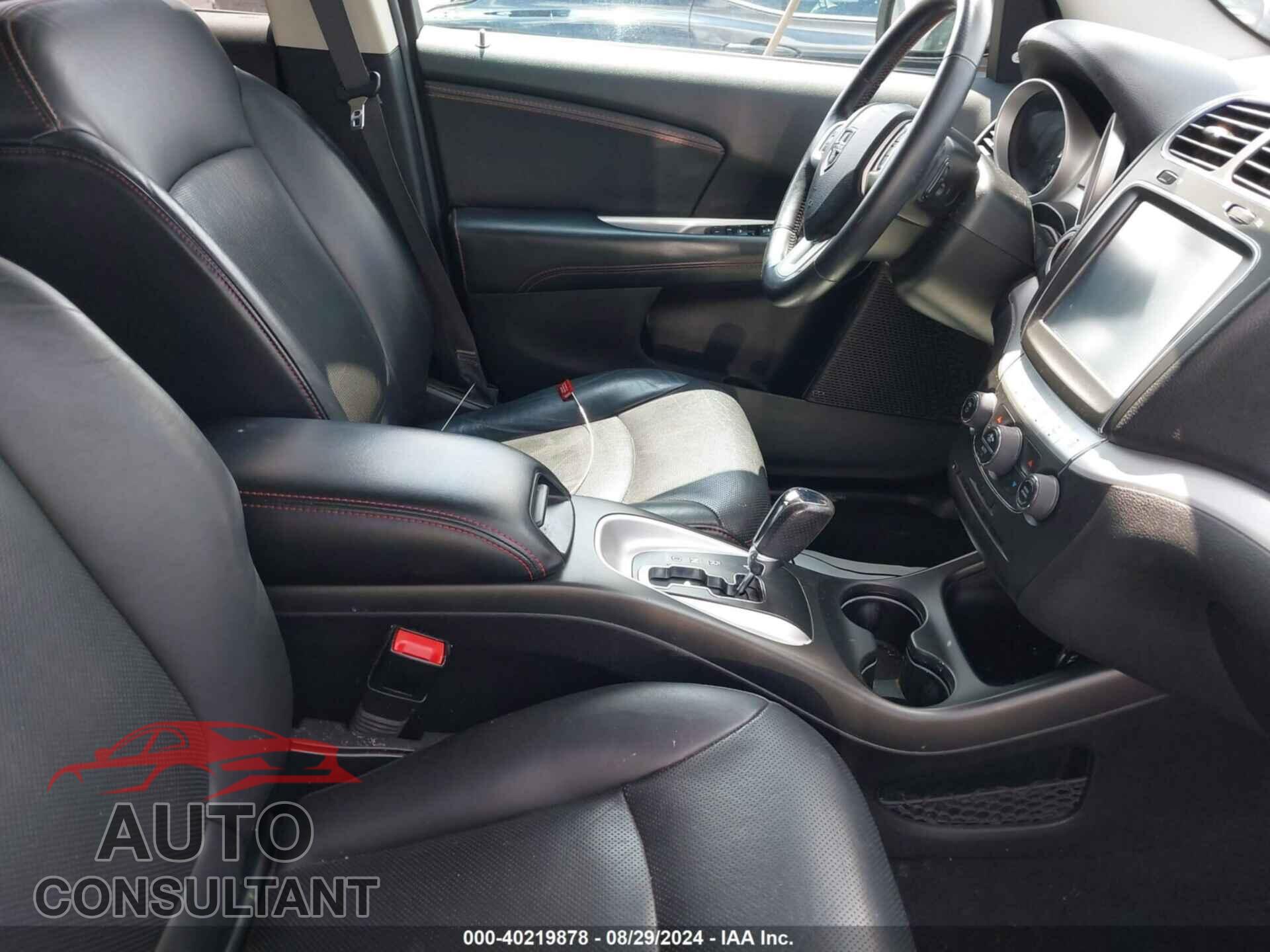 DODGE JOURNEY 2017 - 3C4PDDEG3HT704174