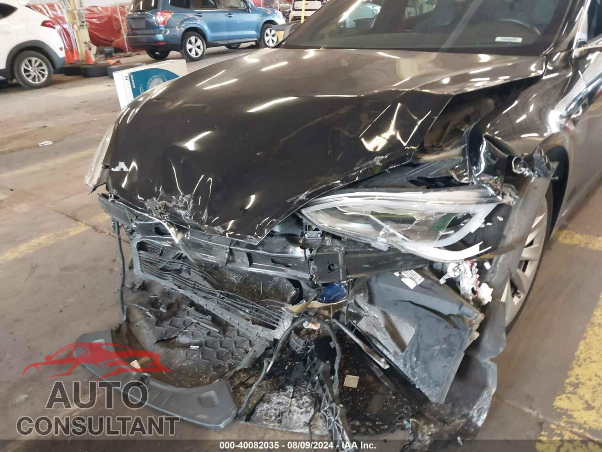 TESLA MODEL S 2017 - 5YJSA1E17HF201114