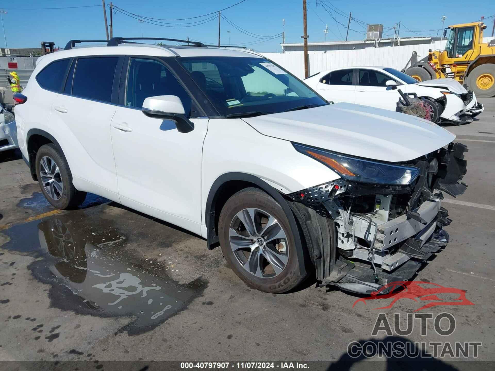 TOYOTA HIGHLANDER 2023 - 5TDKDRAH3PS520271