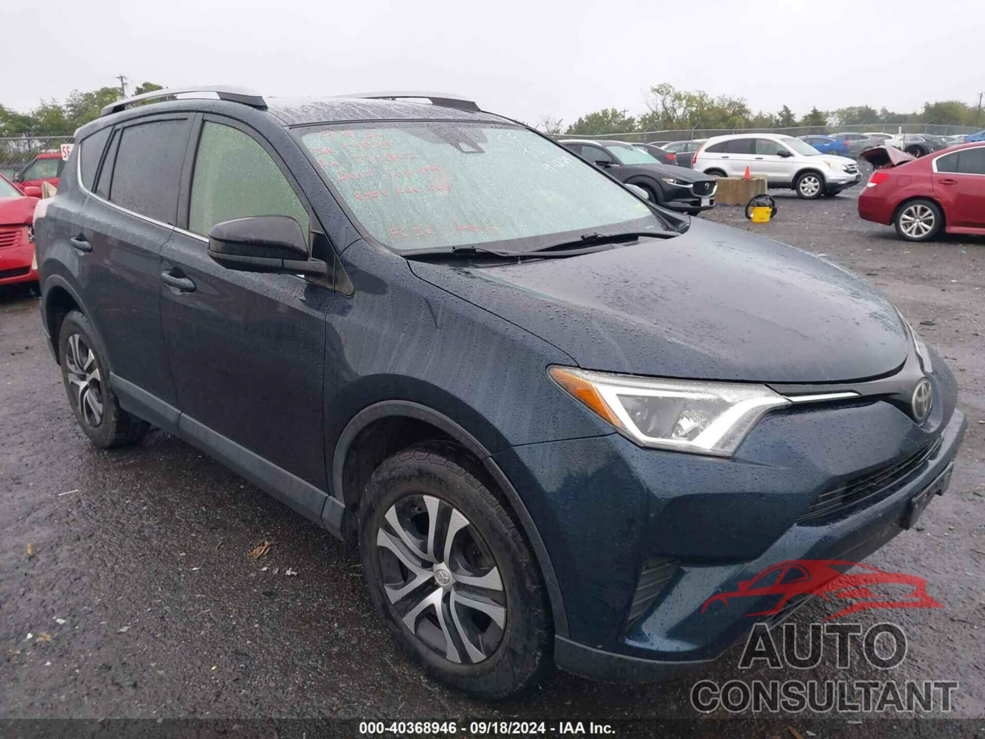 TOYOTA RAV4 2017 - JTMZFREV3HJ711342