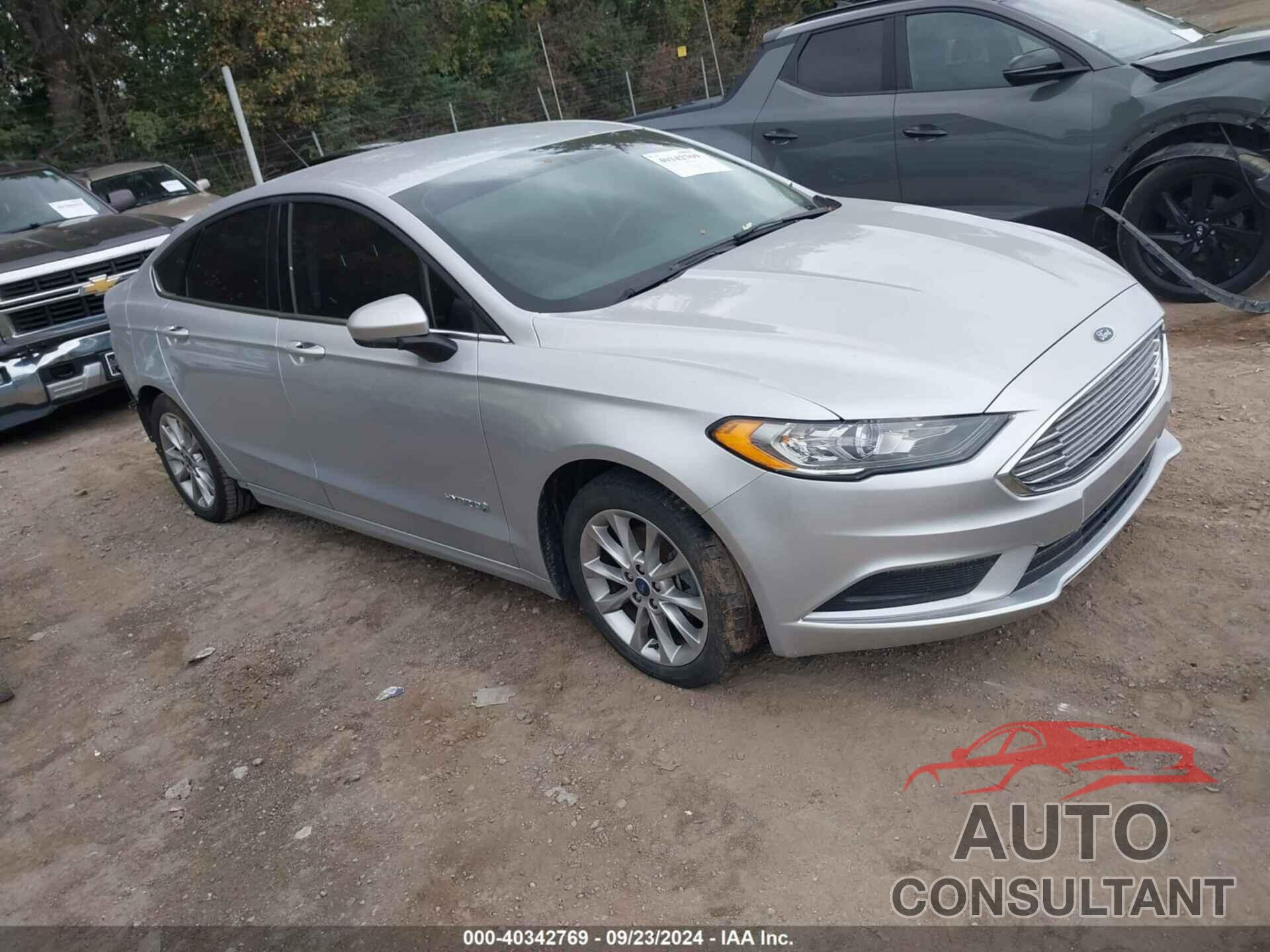 FORD FUSION HYBRID 2017 - 3FA6P0LUXHR223698