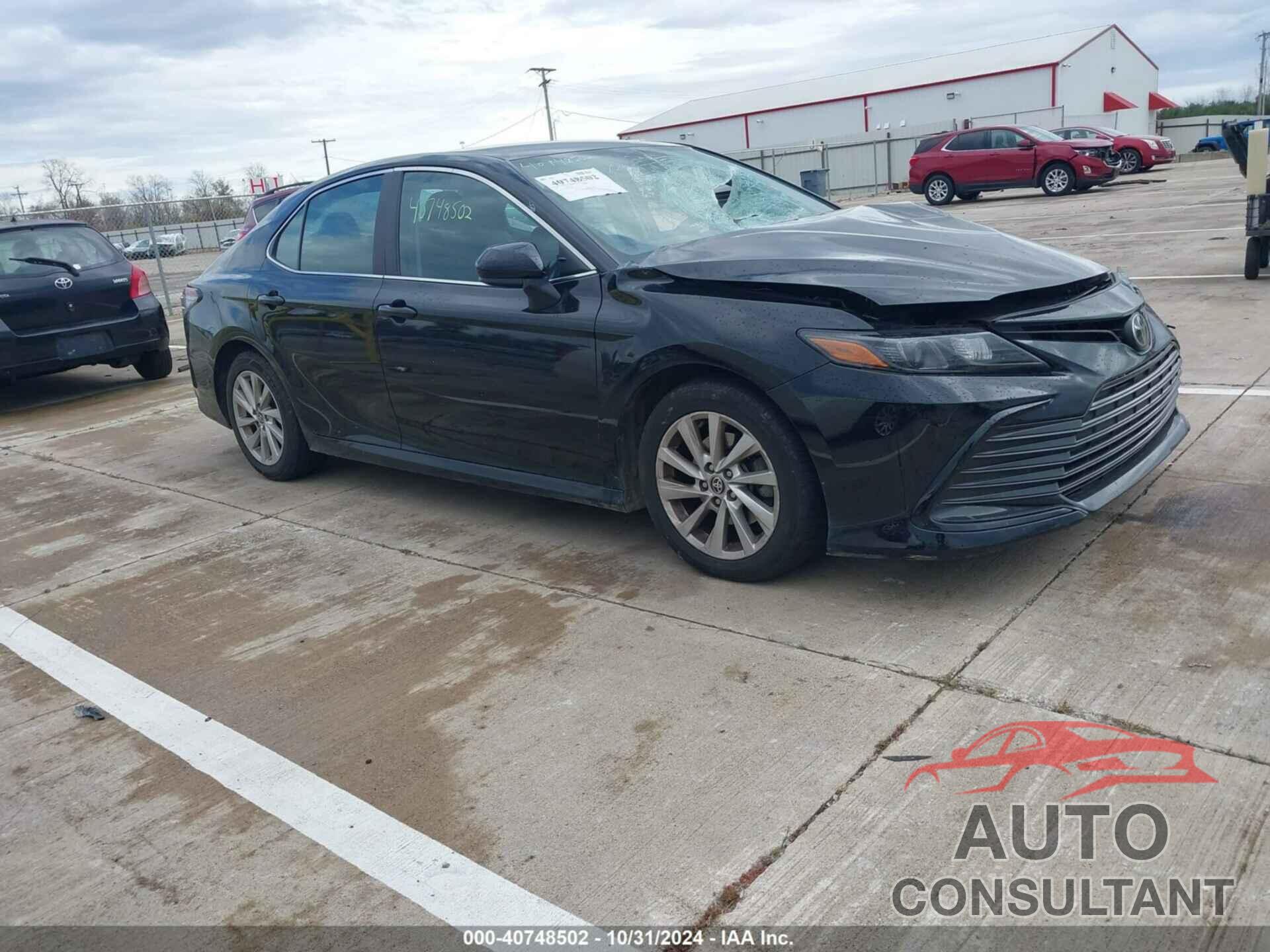 TOYOTA CAMRY 2021 - 4T1C11AK2MU555168