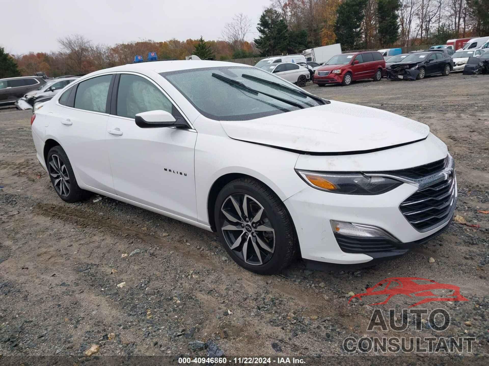 CHEVROLET MALIBU 2022 - 1G1ZG5ST8NF212813