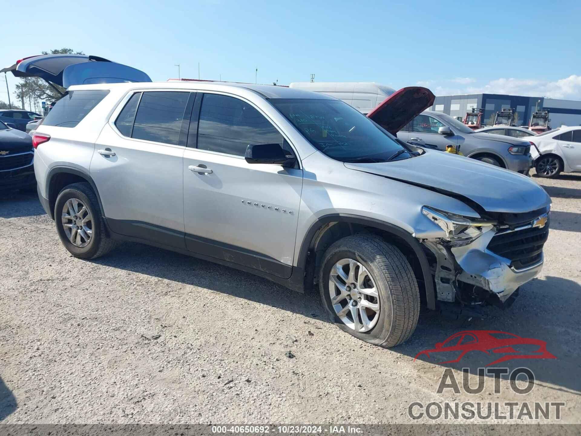 CHEVROLET TRAVERSE 2018 - 1GNERFKW4JJ258797