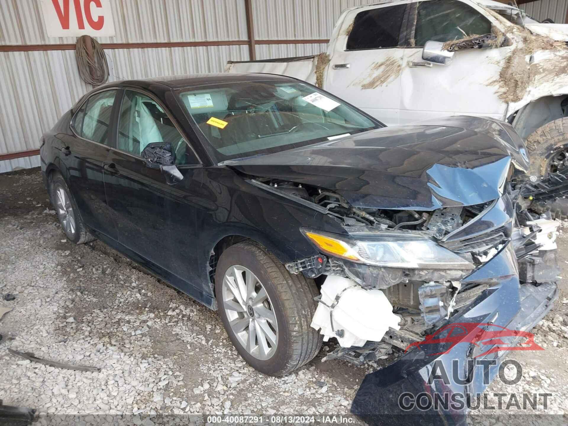 TOYOTA CAMRY 2021 - 4T1C11AK6MU448852
