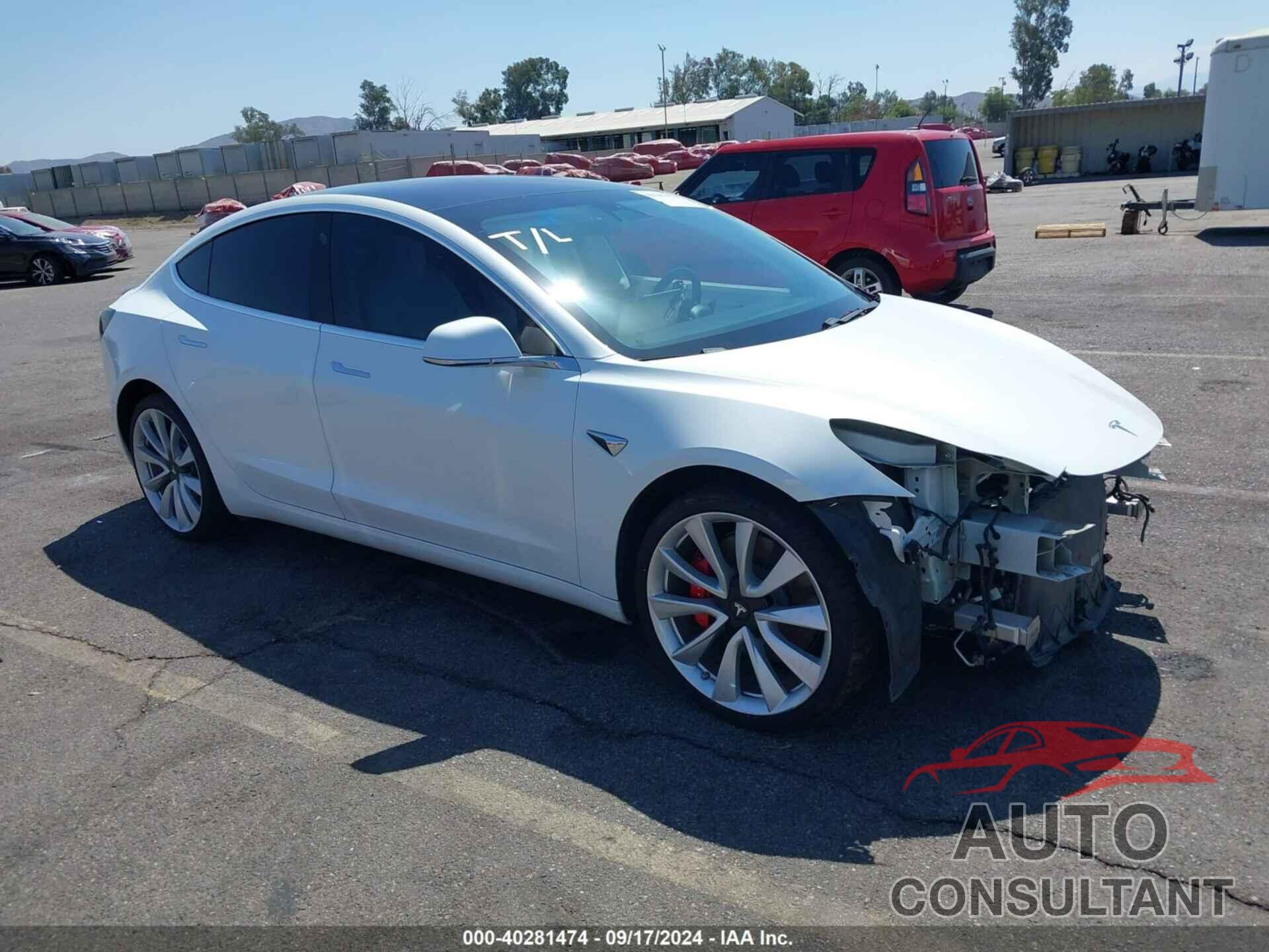 TESLA MODEL 3 2019 - 5YJ3E1EB5KF231768