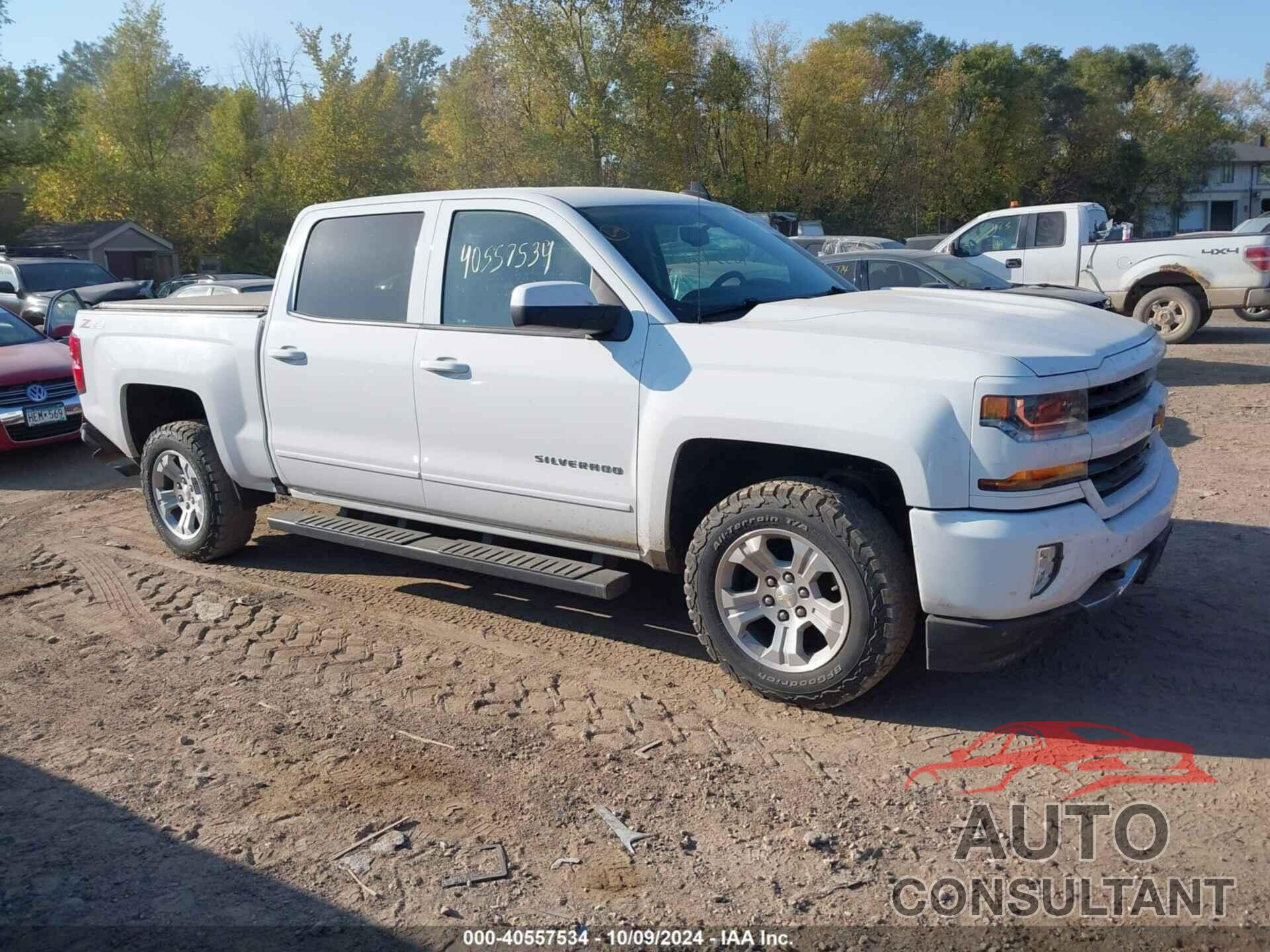 CHEVROLET SILVERADO 1500 2018 - 3GCUKREC6JG253792